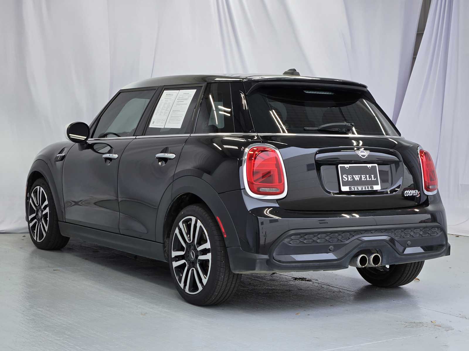 car-gallery-4
