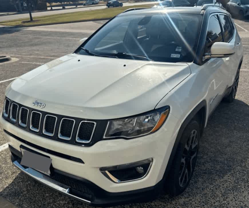Used 2018 White Clearcoat Jeep Limited image 2