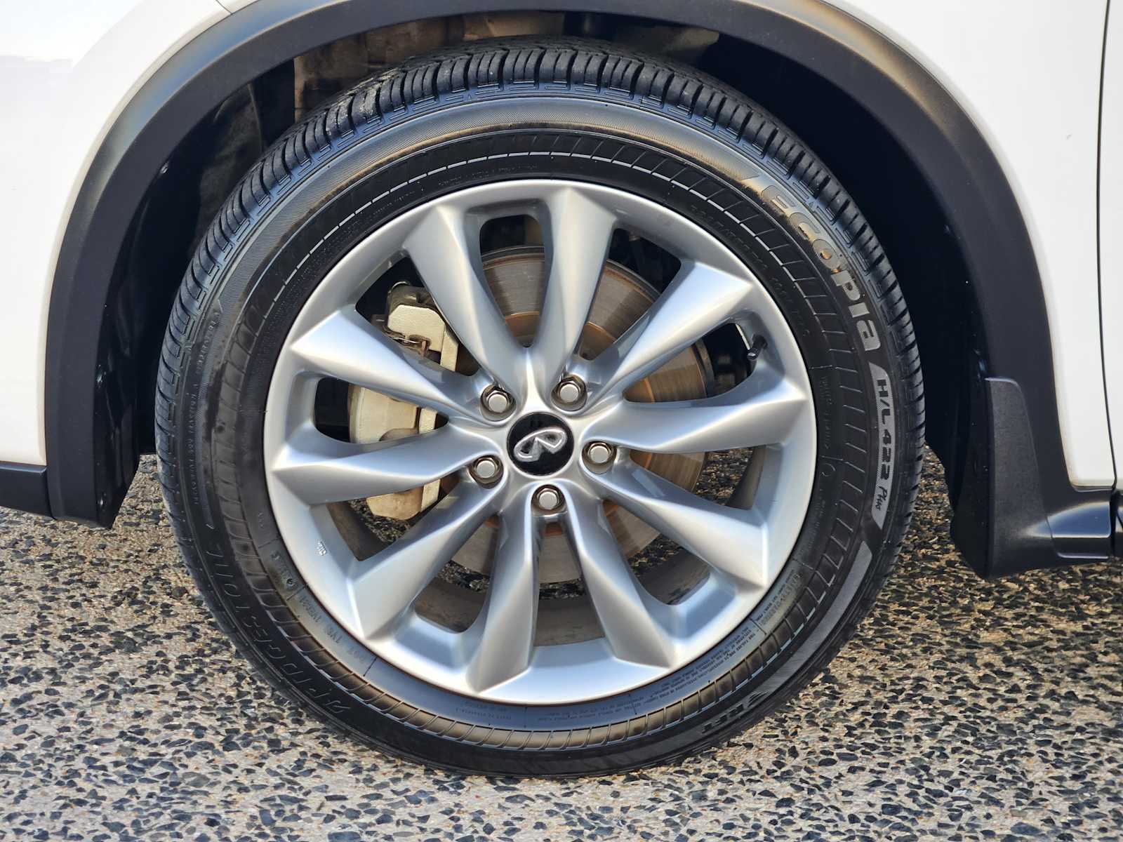 Used 2021 Lunar White INFINITI ESSENTIAL image 8