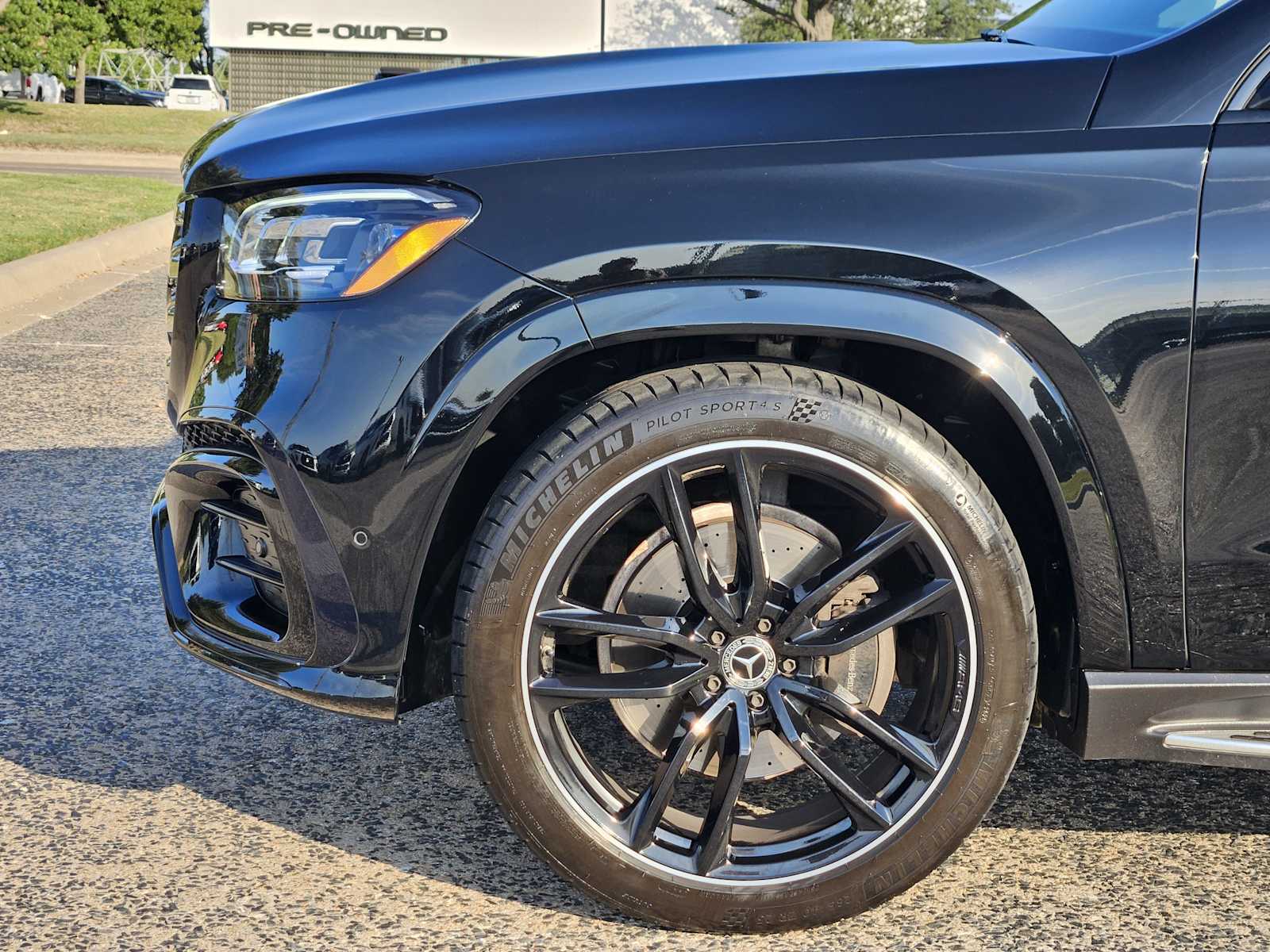 Used 2024 Black Mercedes-Benz GLS 450 image 8