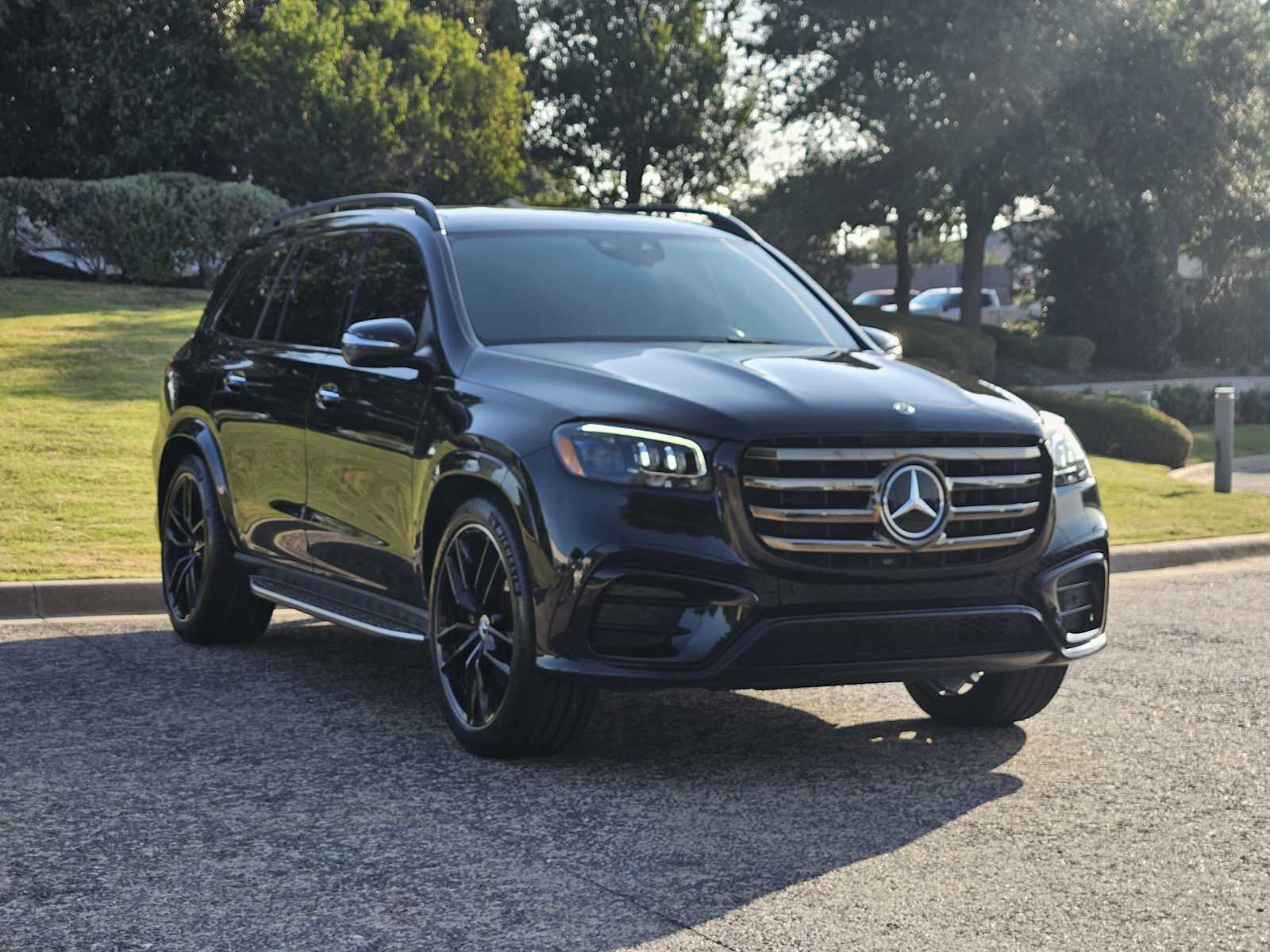 Used 2024 Black Mercedes-Benz GLS 450 image 4