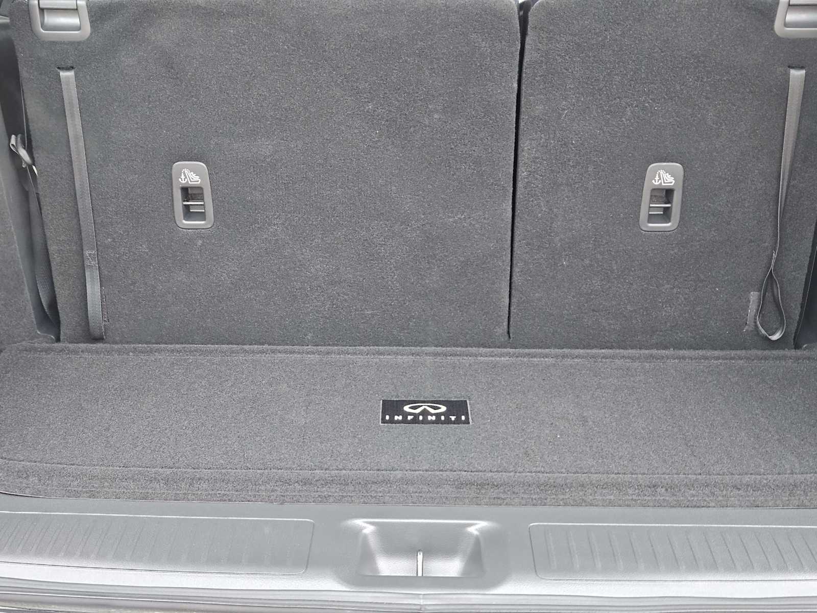 Certified Used 2026 Graphite Shadow/Black Obsidian INFINITI SPORT image 29