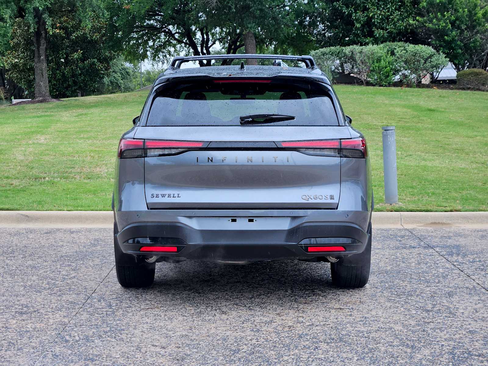 Certified Used 2026 Graphite Shadow/Black Obsidian INFINITI SPORT image 7