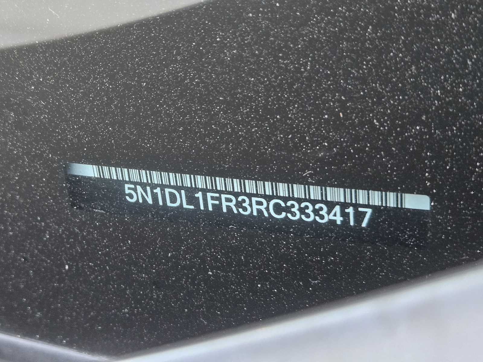Certified Used 2024 Mineral Black INFINITI LUXE image 30