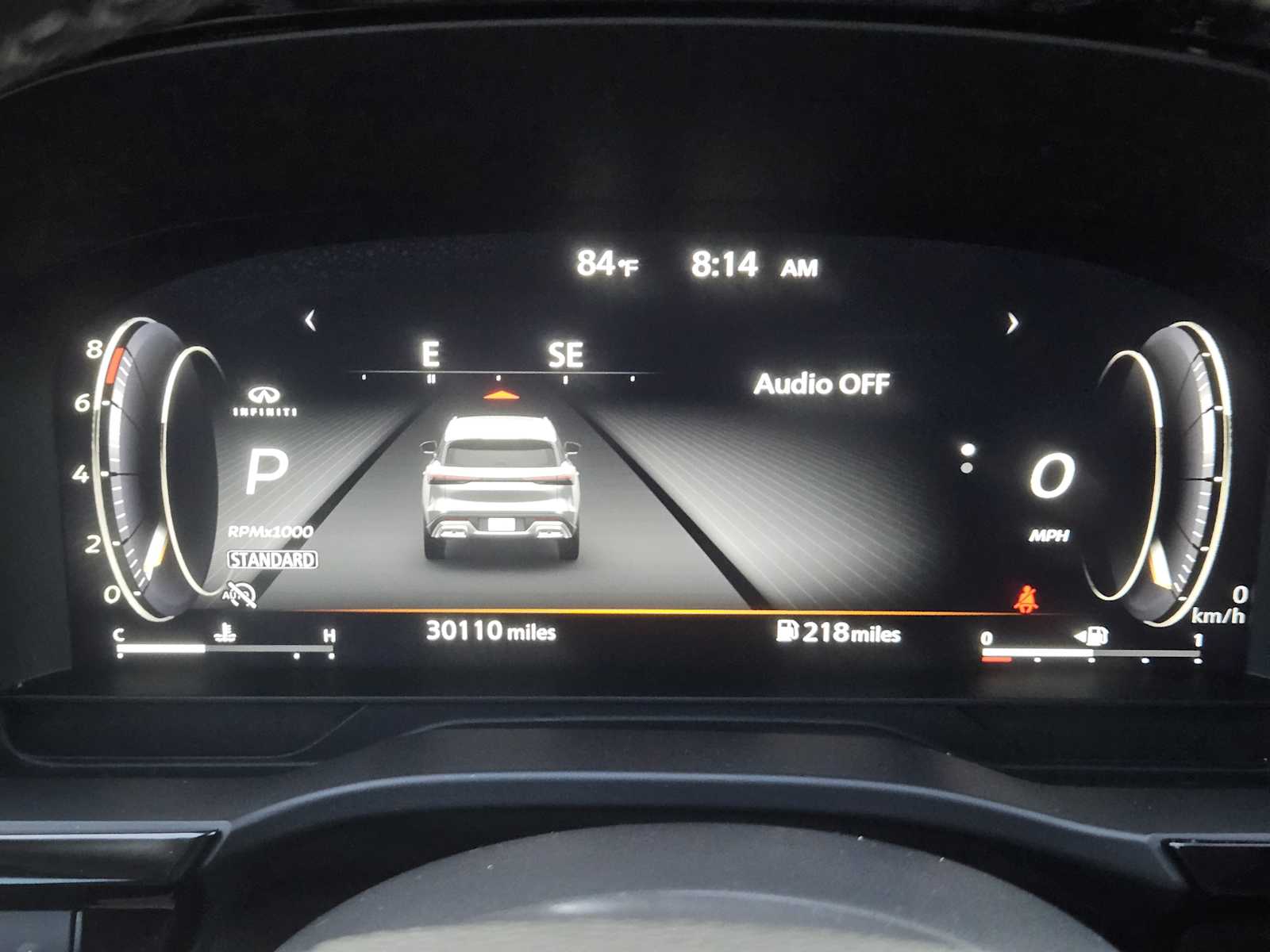 Certified Used 2024 Mineral Black INFINITI LUXE image 14