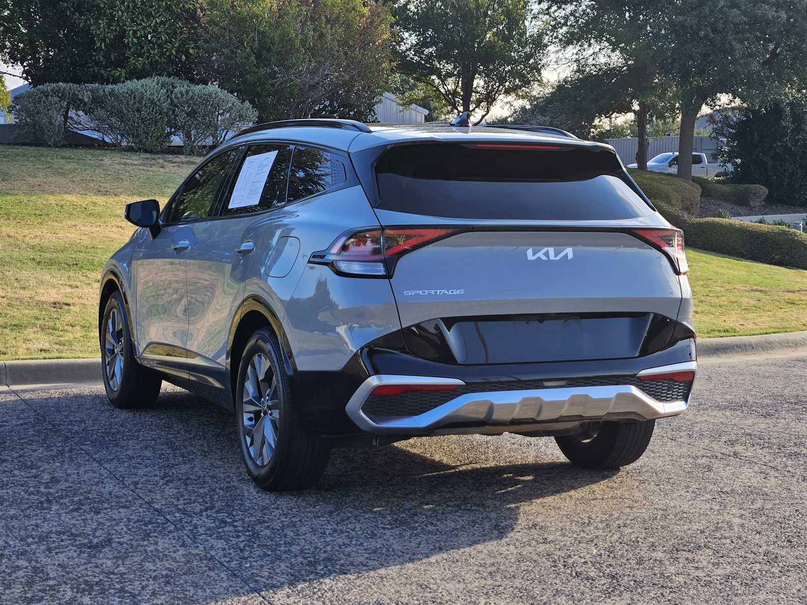 Used 2023 Wolf Gray Kia SX image 5