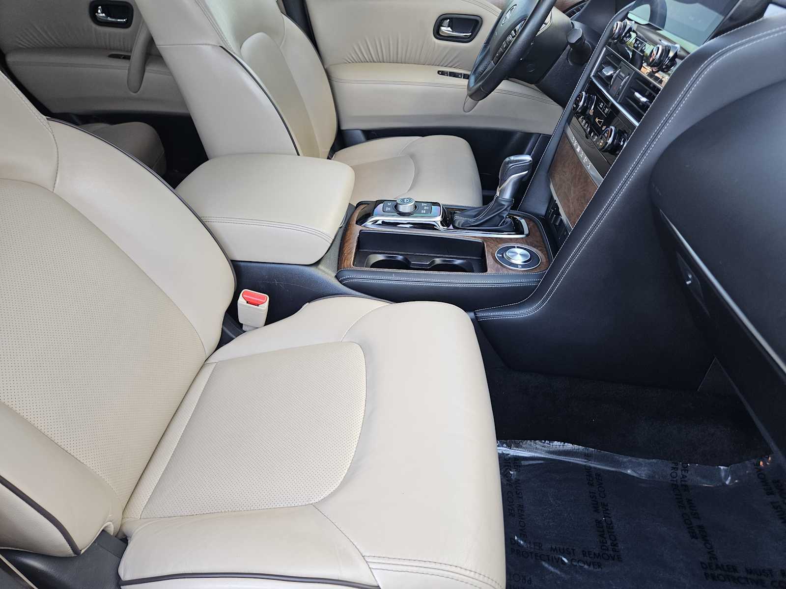 Used 2023 Aspen White Tricoat Nissan SL image 11