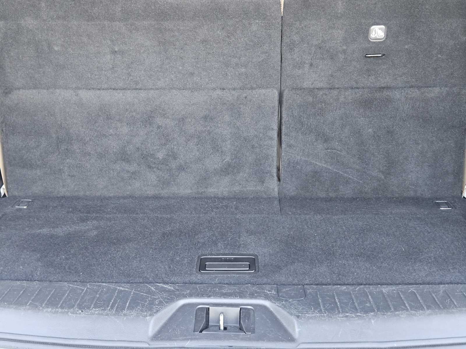 Used 2023 Aspen White Tricoat Nissan SL image 27