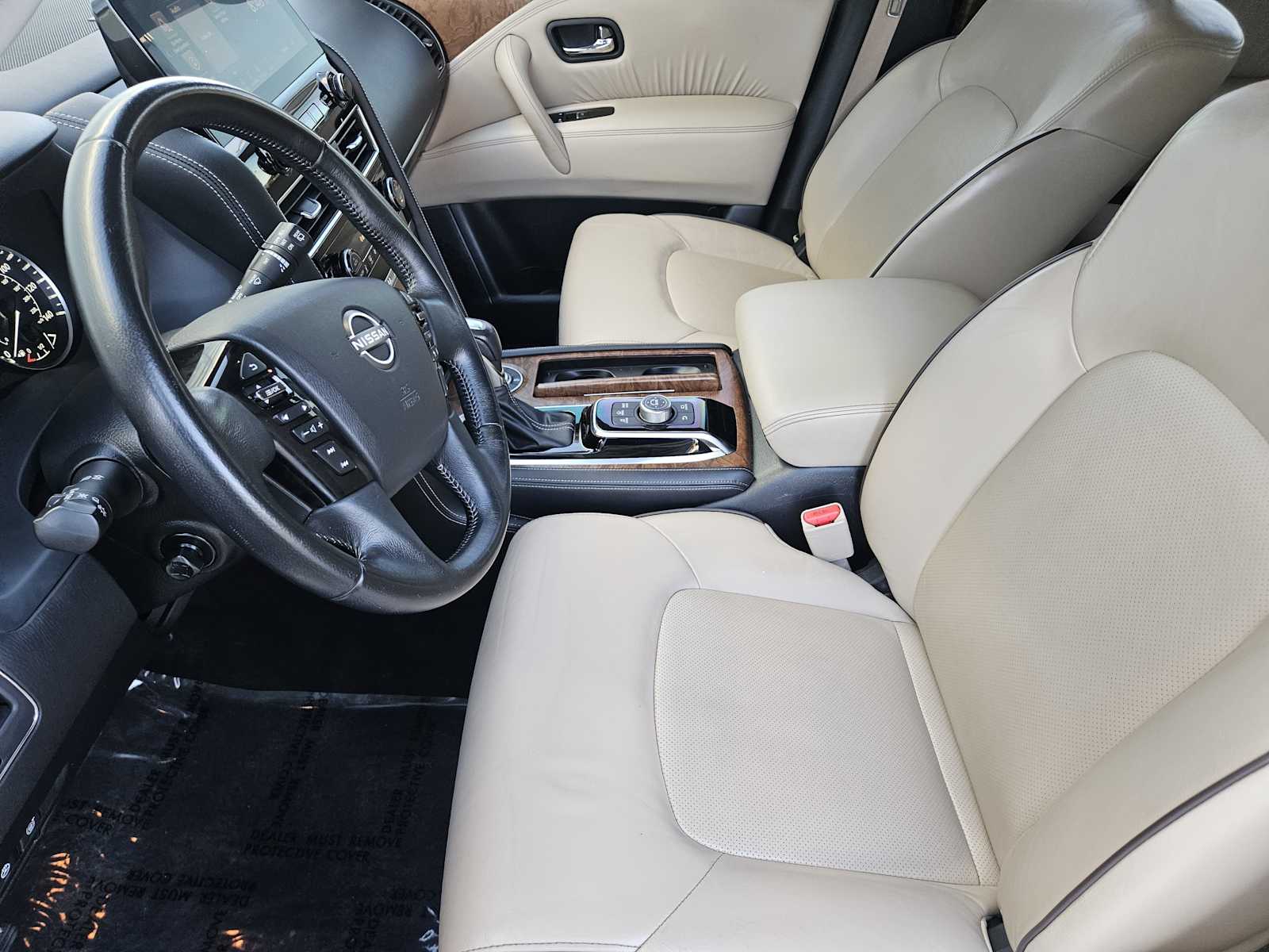 Used 2023 Aspen White Tricoat Nissan SL image 10