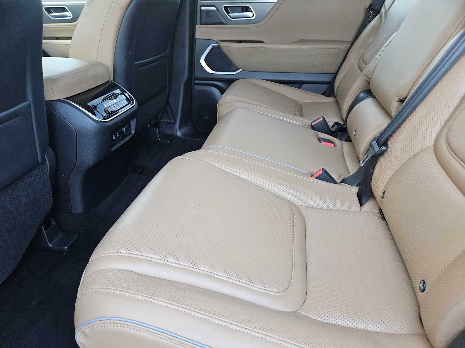 Certified Used 2025 Black Obsidian INFINITI LUXE image 26