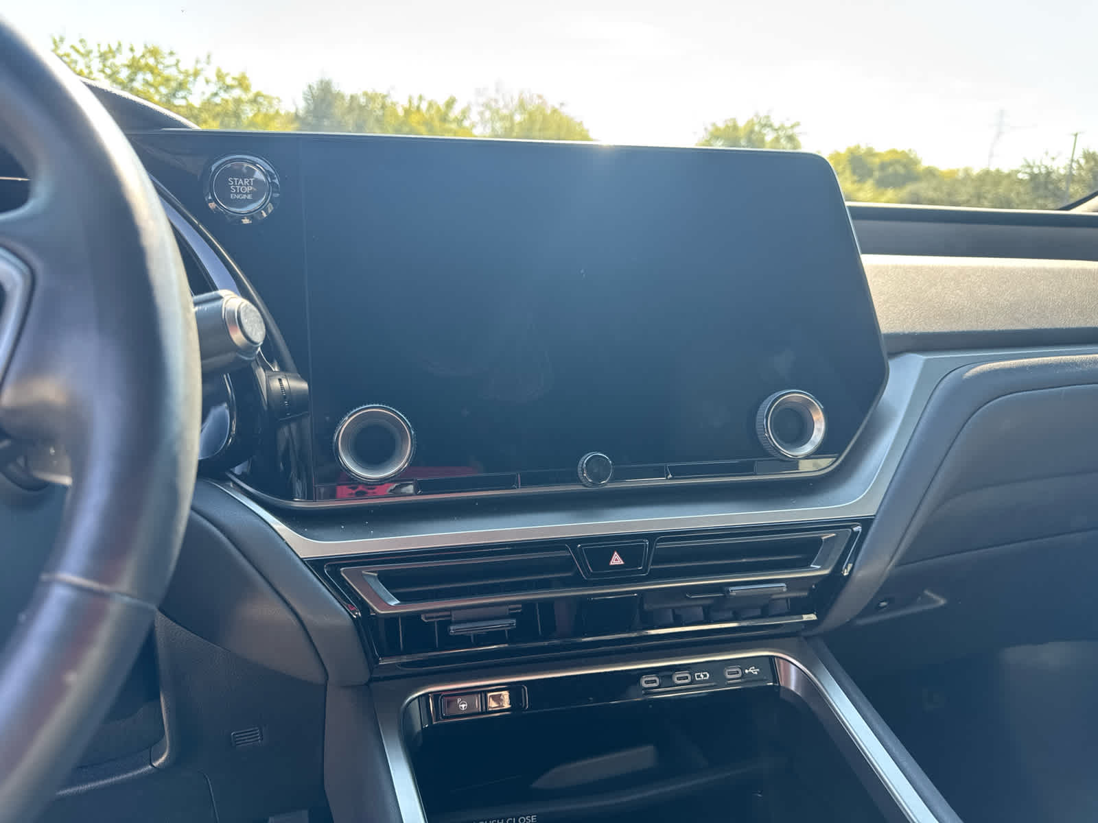 Certified Used 2025 Wind Chill Pearl Lexus Premium image 13
