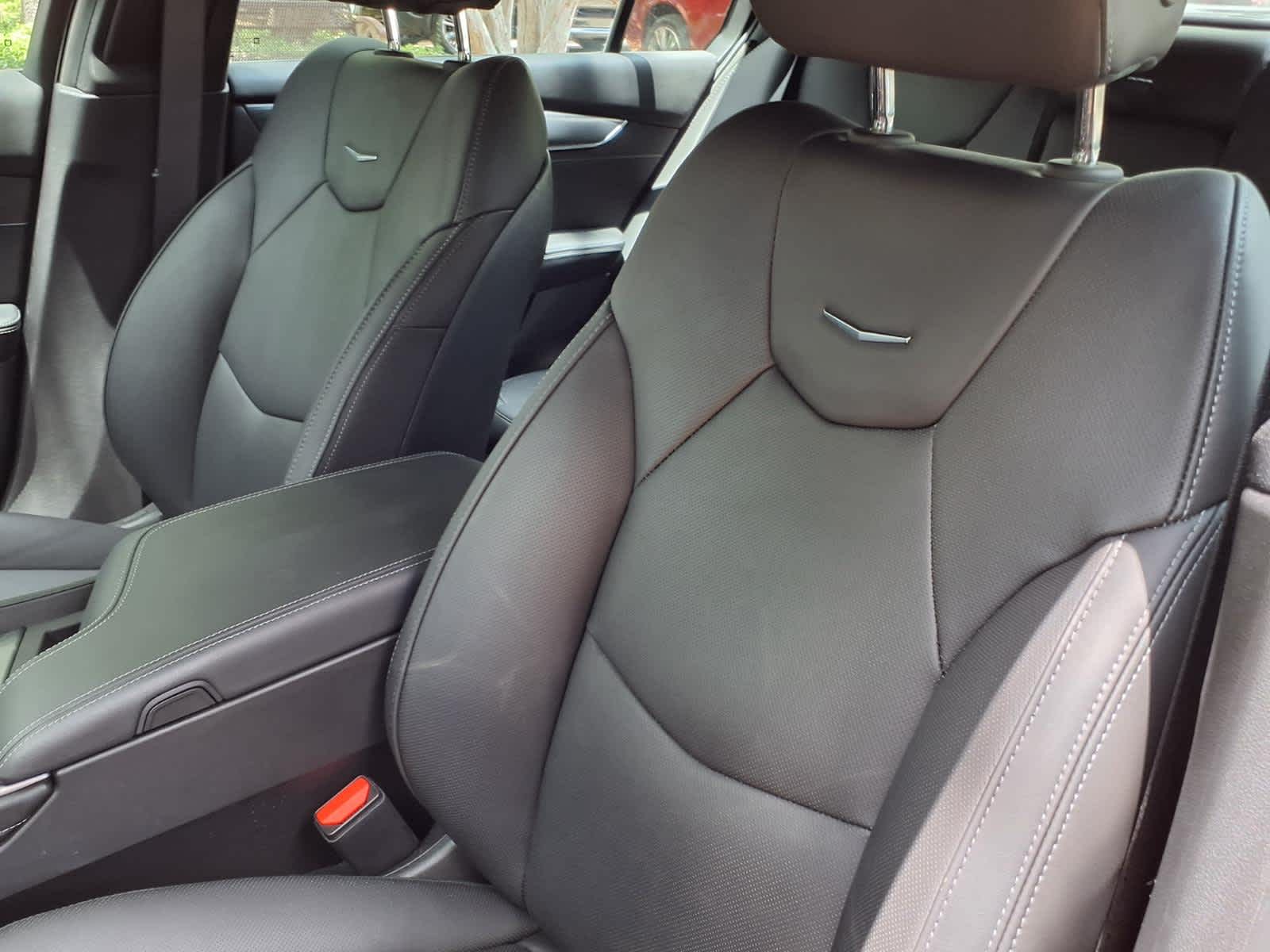 Certified Used 2025 Black Raven Cadillac Premium Luxury image 12