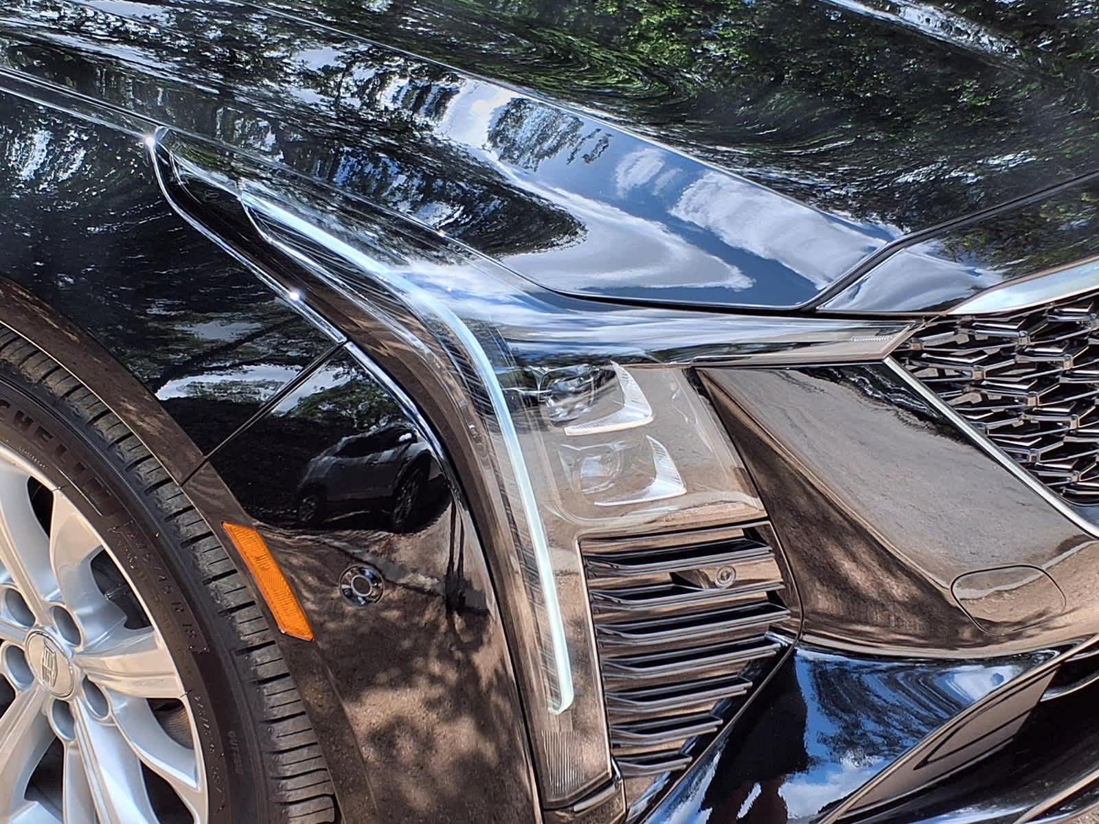 Certified Used 2025 Black Raven Cadillac Premium Luxury image 7