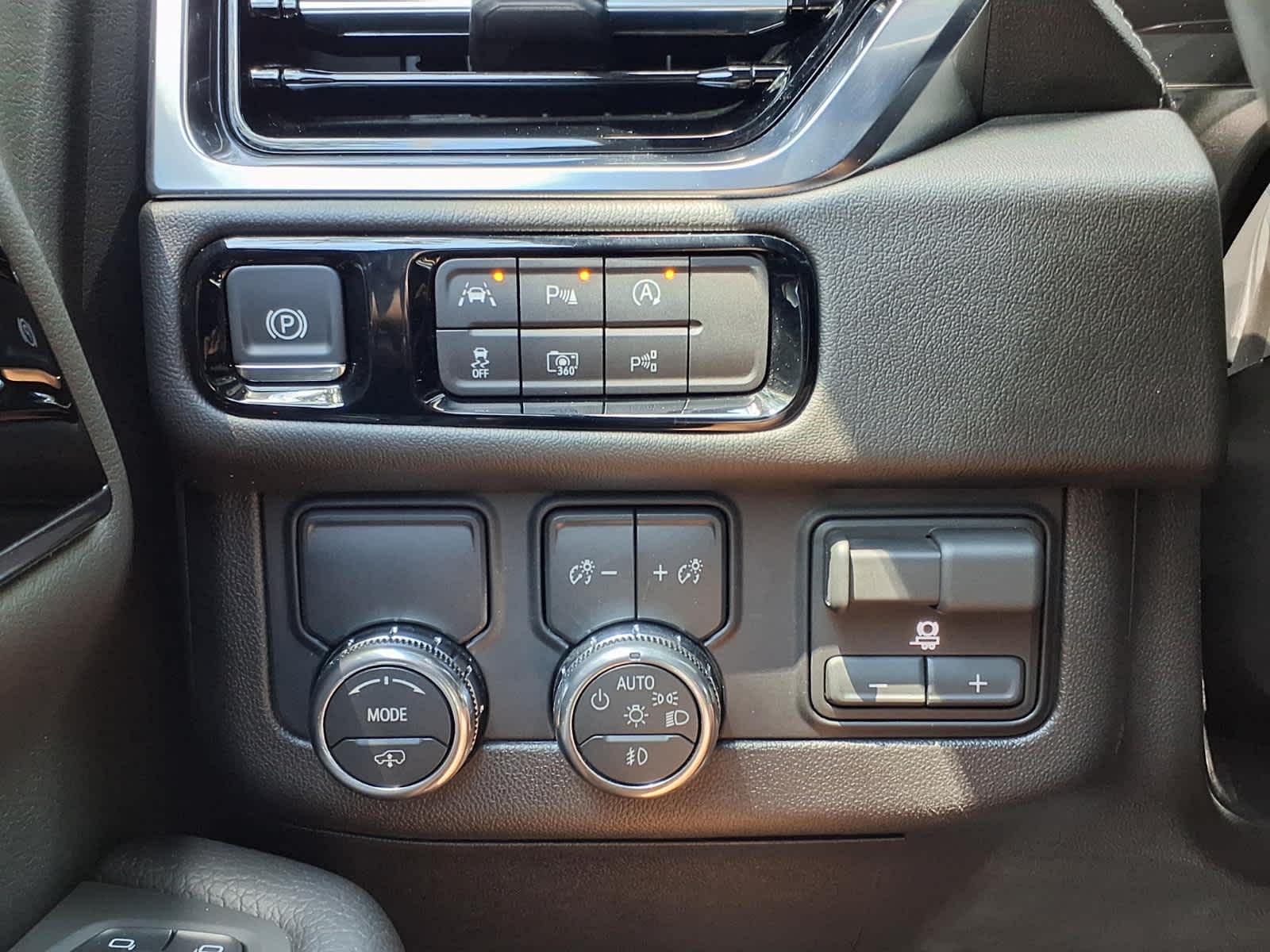 Used 2026 Onyx Black GMC Denali image 20