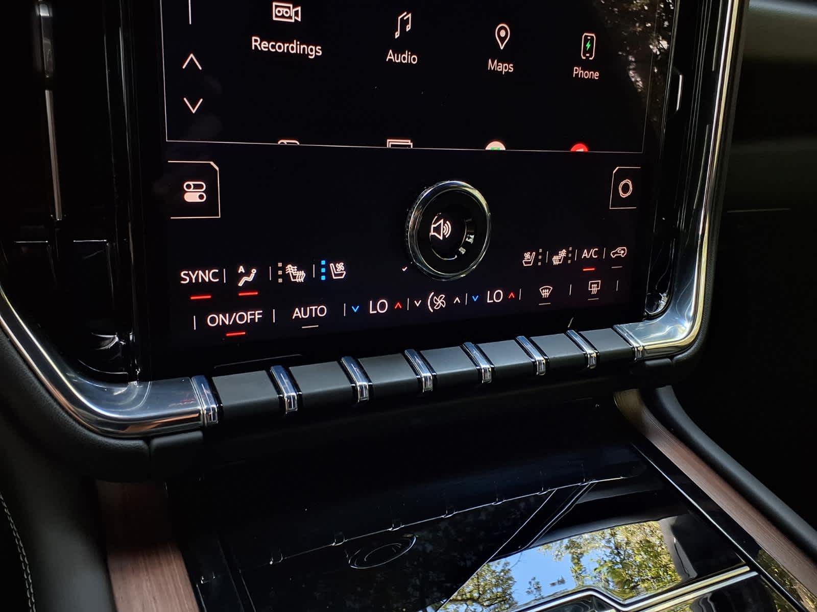 Used 2026 Onyx Black GMC Denali image 19