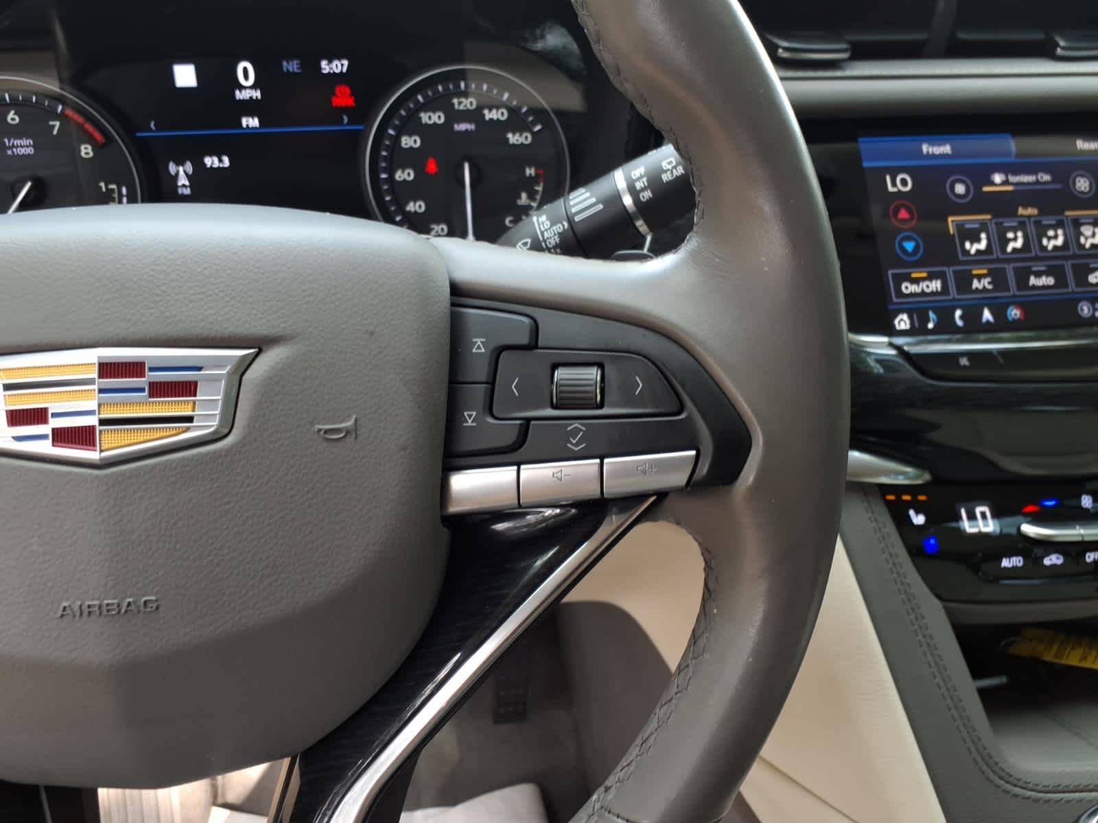 Used 2025 Argent Silver Metallic Cadillac Premium Luxury image 30