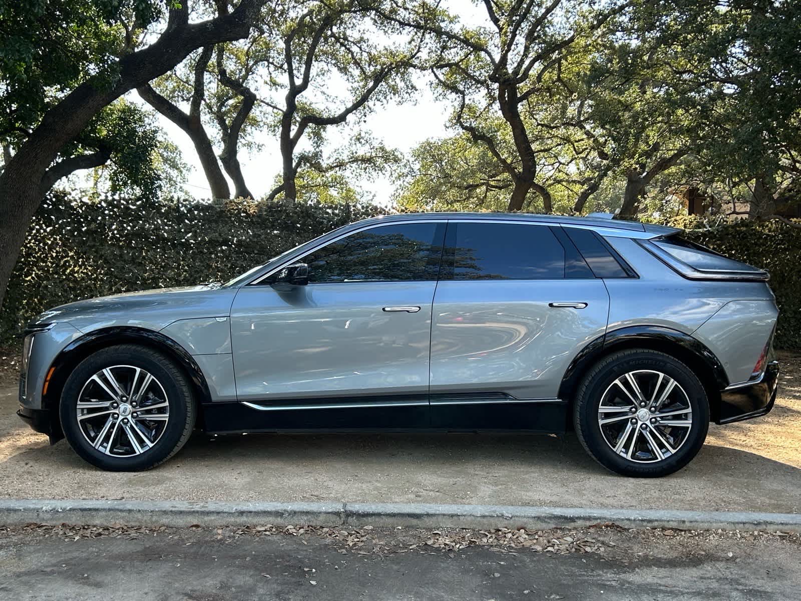 Certified 2024 Cadillac LYRIQ Luxury 2 with VIN 1GYKPRRL6RZ119387 for sale in Plano, TX