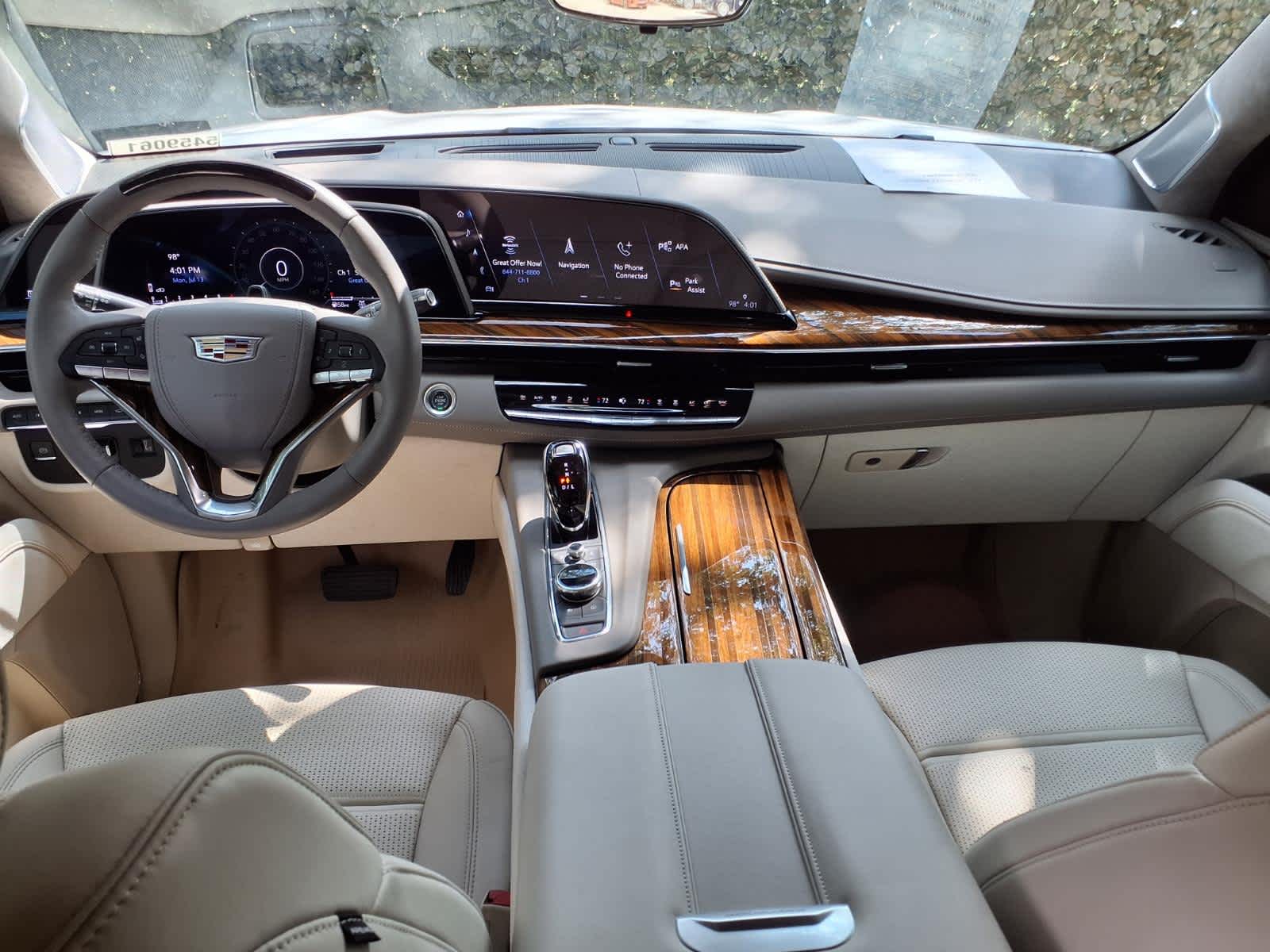 Certified Used 2023 Crystal White Tricoat Cadillac 4WD Premium Luxury Platinum image 26