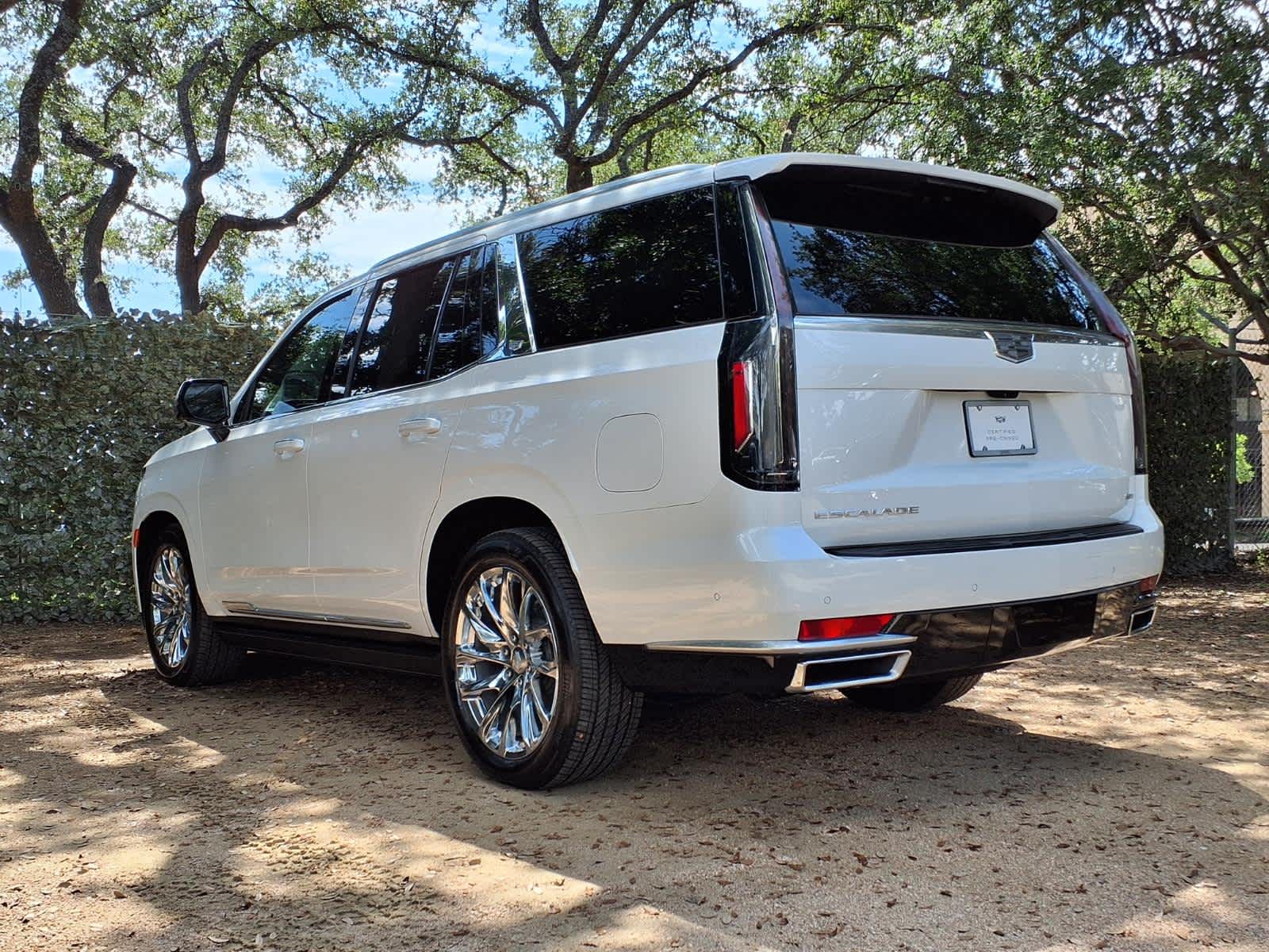 Certified Used 2023 Crystal White Tricoat Cadillac 4WD Premium Luxury Platinum image 3