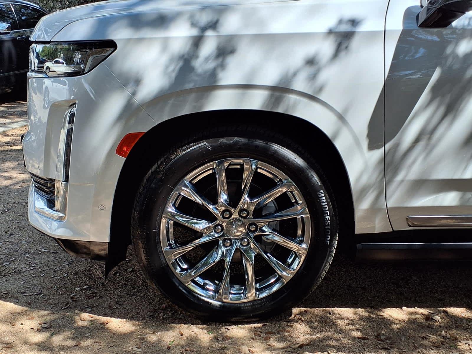 Certified Used 2023 Crystal White Tricoat Cadillac 4WD Premium Luxury Platinum image 7