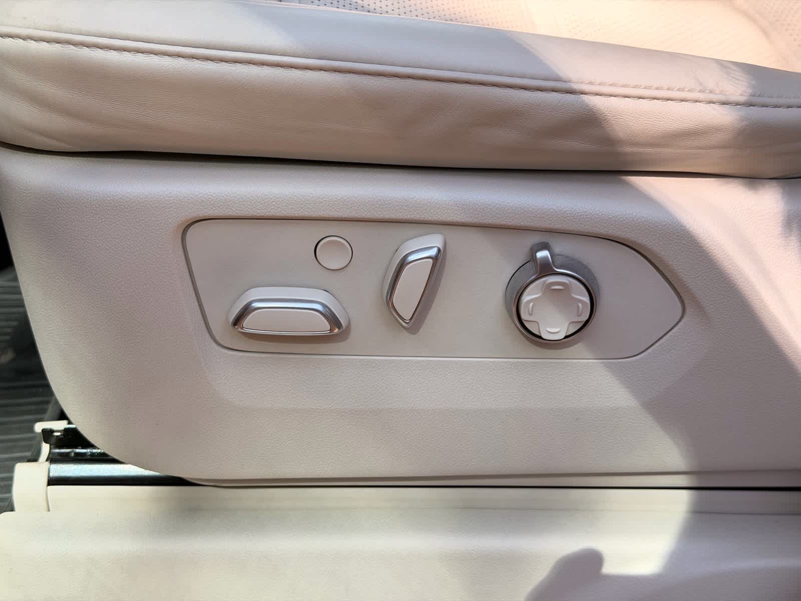 car-gallery-32