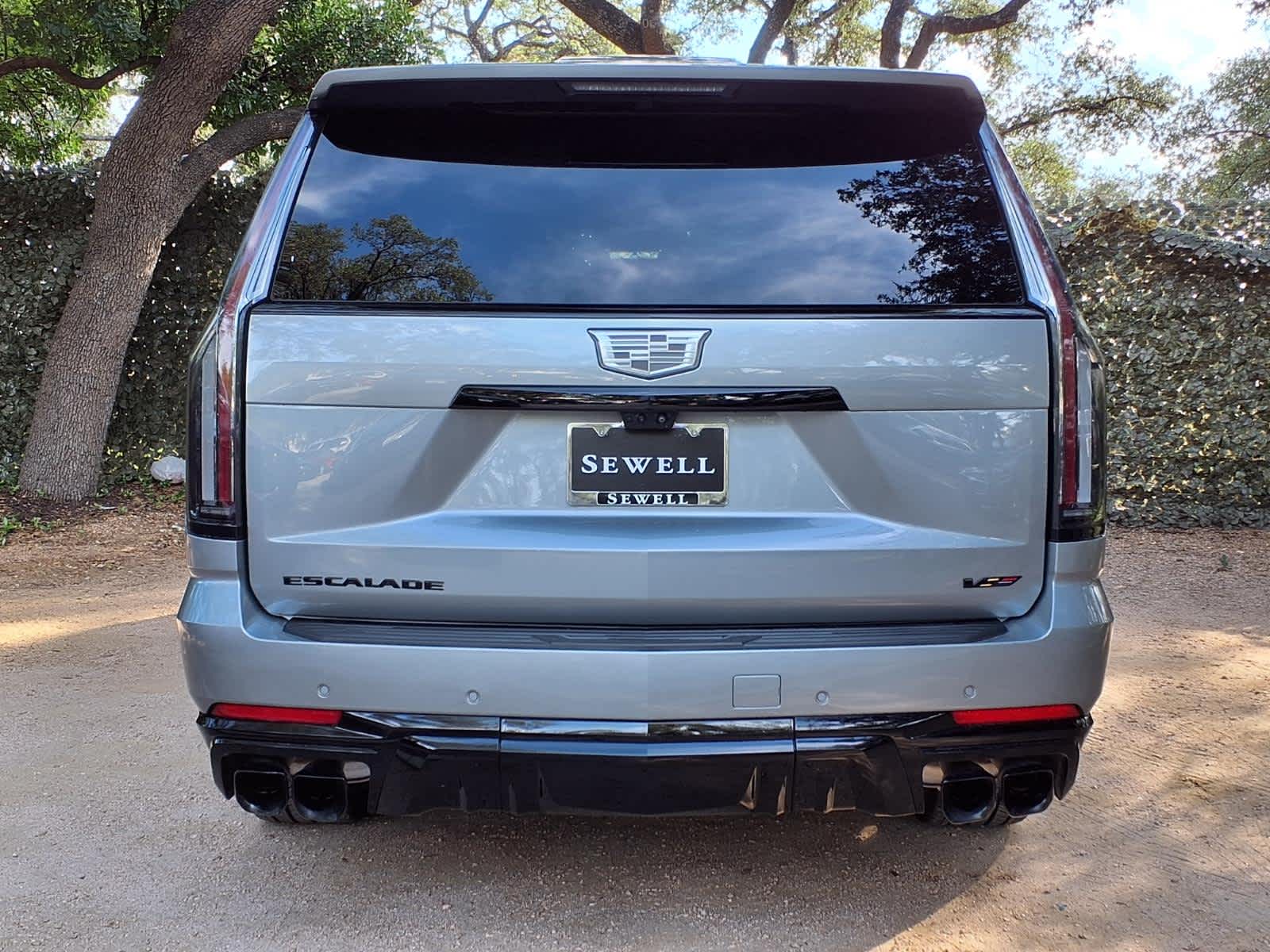 Certified Used 2025 Argent Silver Metallic Cadillac AWD V-Series image 5