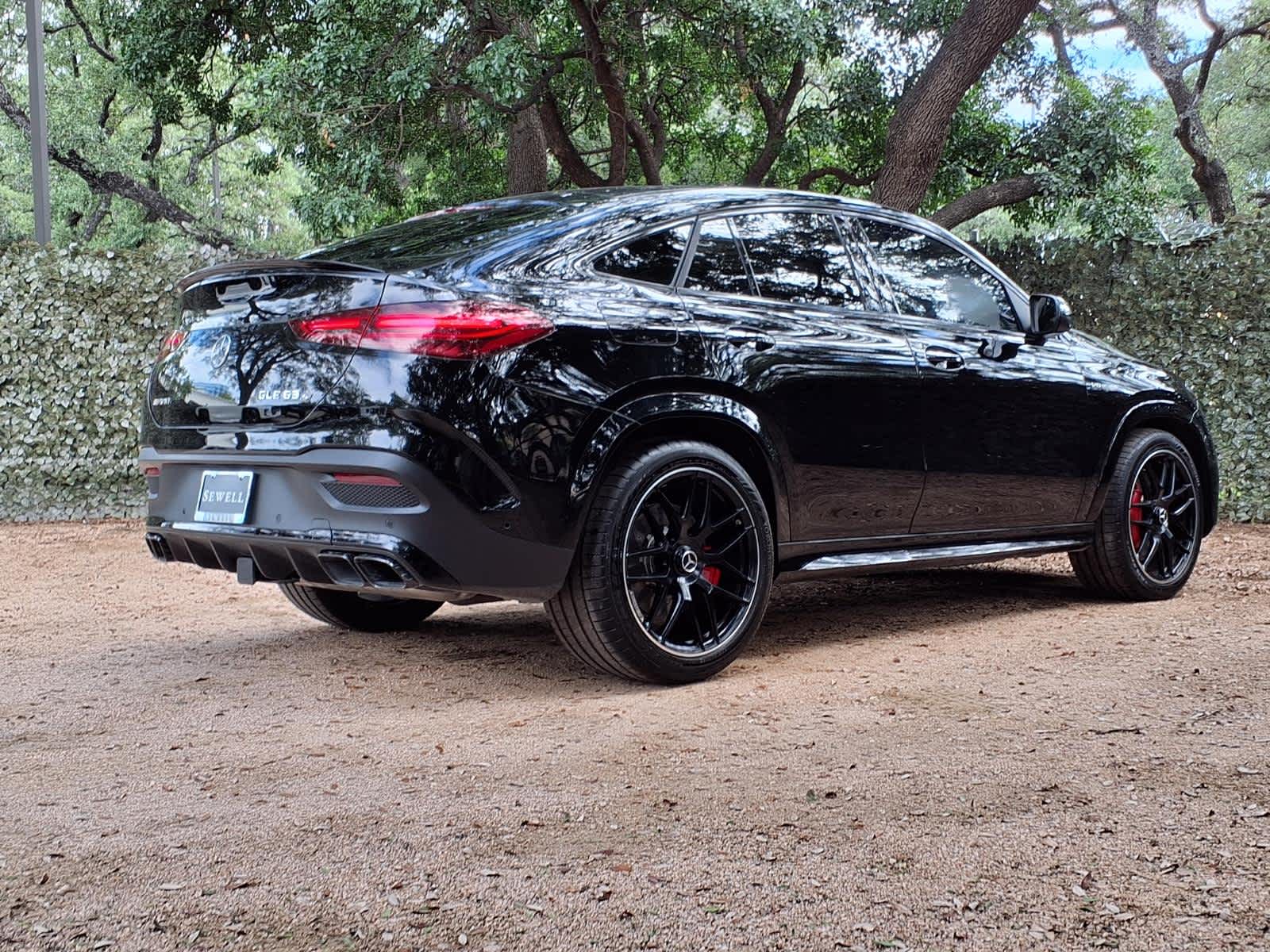 Used 2026 BLK Mercedes-Benz AMG® GLE 63 S image 8