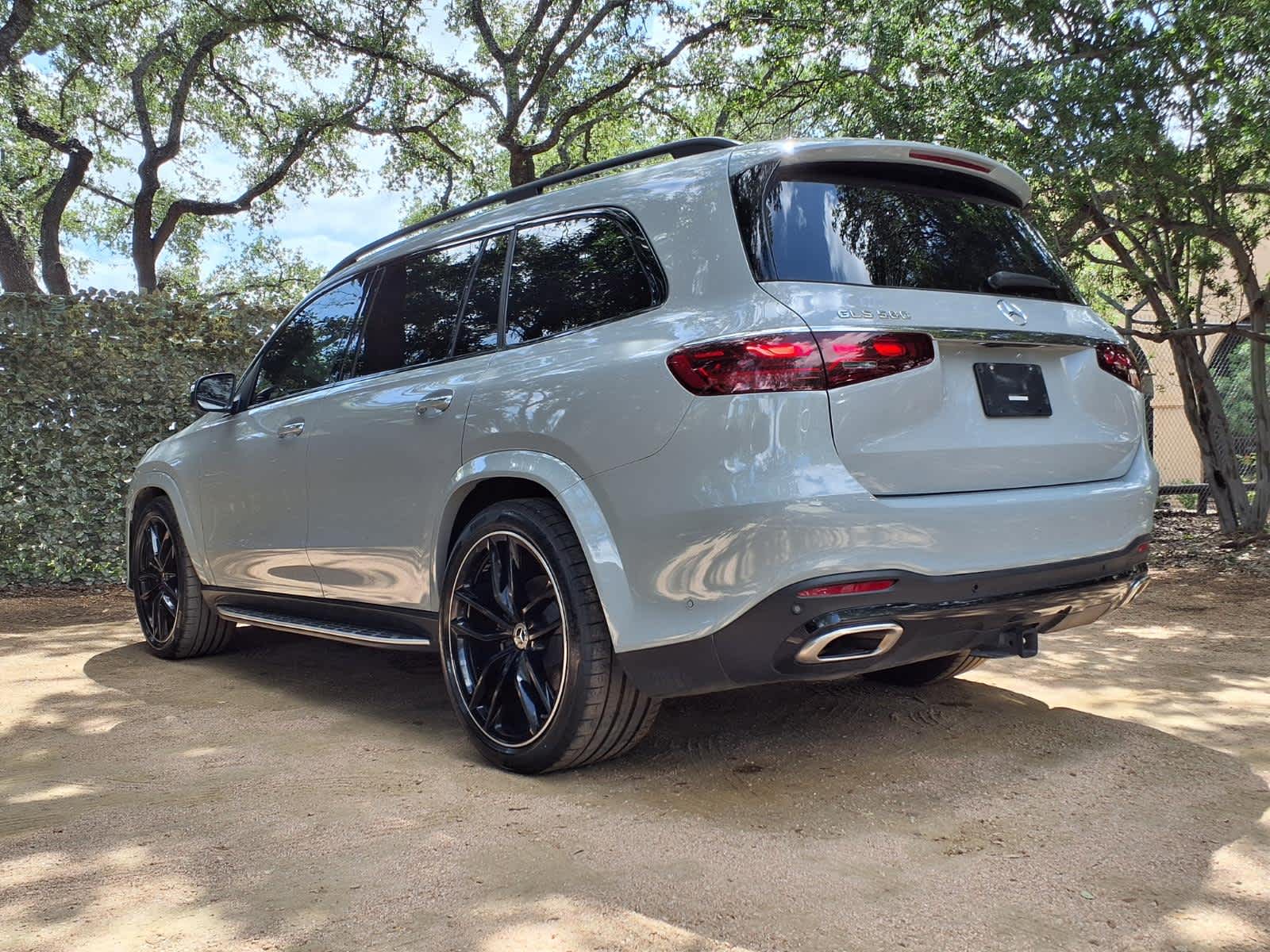 Used 2024 MANUFAKTUR Alpine Grey Mercedes-Benz GLS 580 image 5