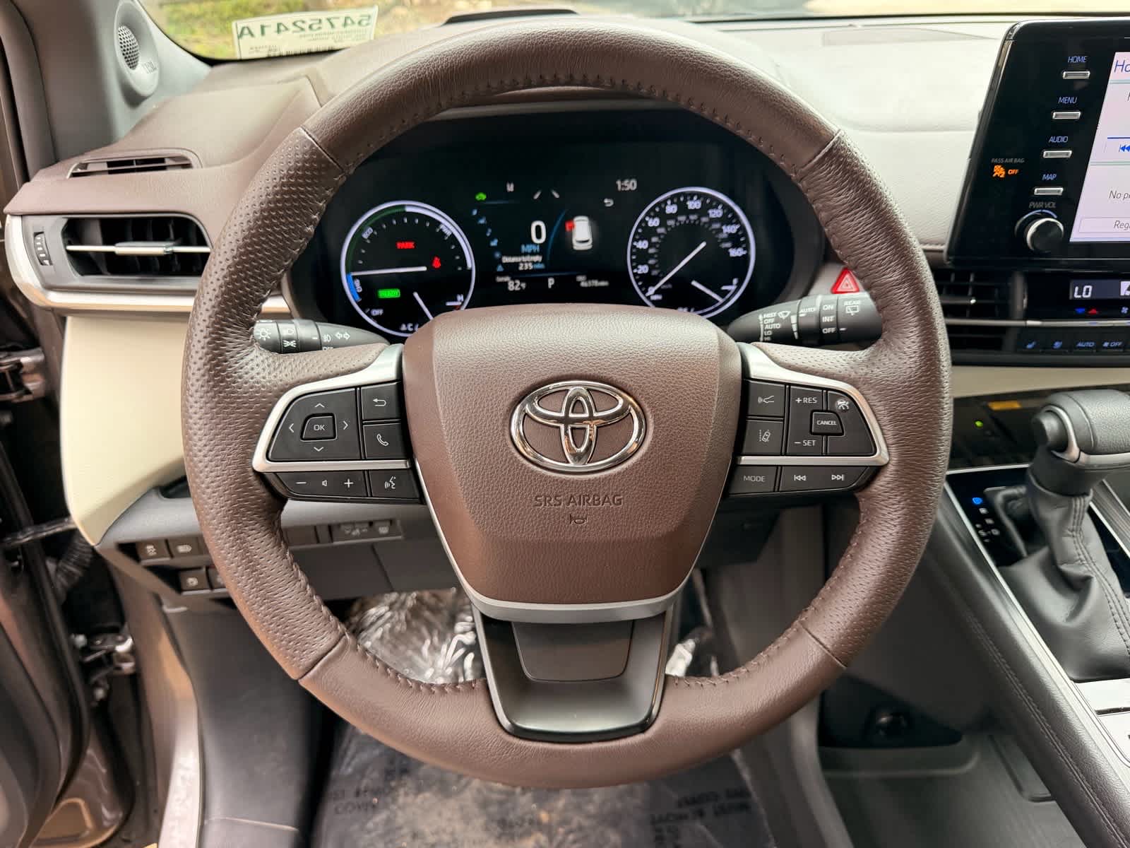 Used 2022 Predawn Gray Mica Toyota Platinum image 11