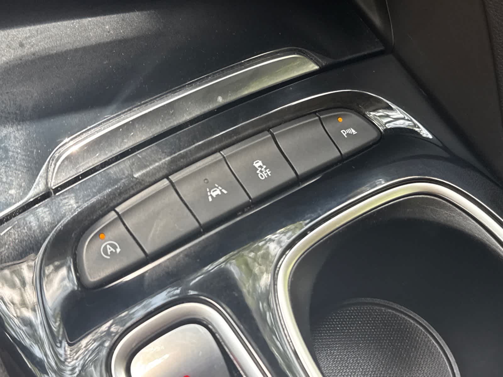 Used 2021 Satin Steel Metallic Buick Essence image 18