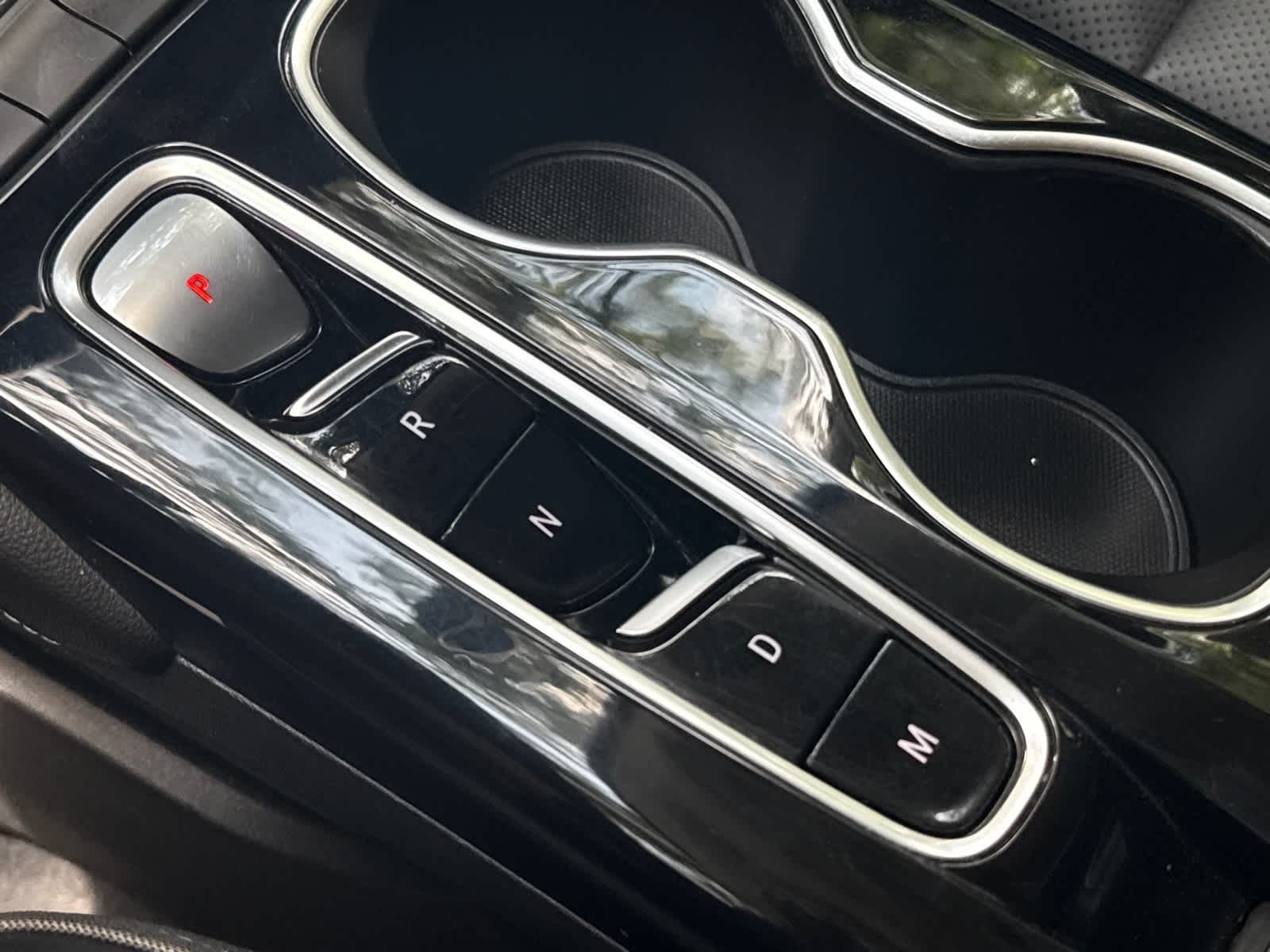 Used 2021 Satin Steel Metallic Buick Essence image 19