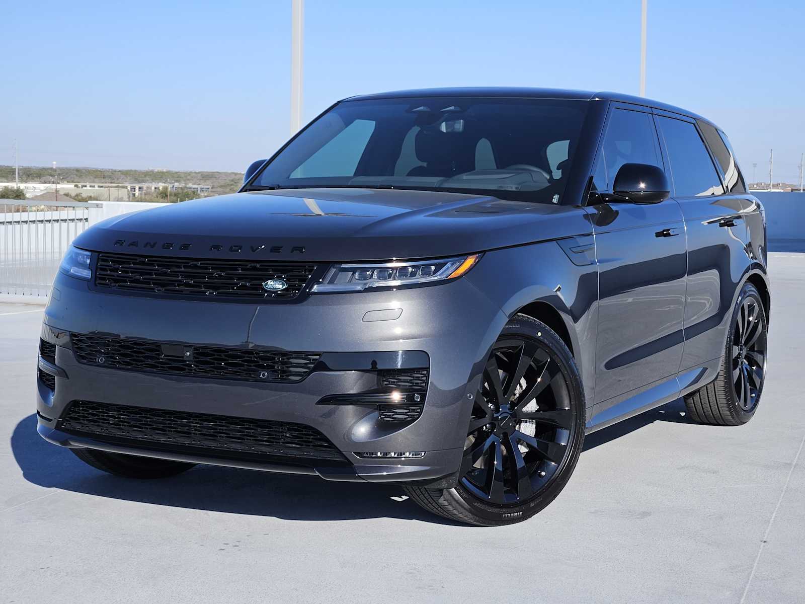 2026 Land Rover Range Rover Sport P460e Dynamic SE AWD