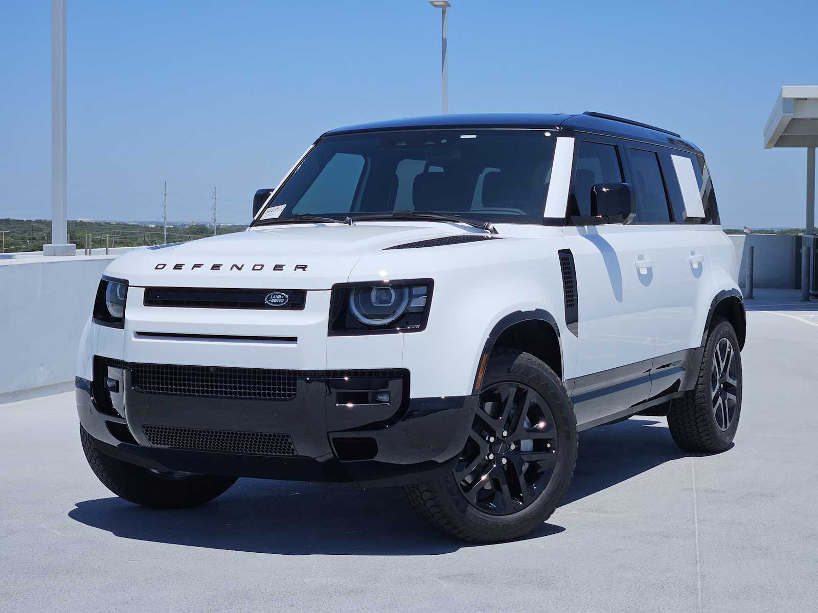 2026 Land Rover Defender X-Dynamic SE