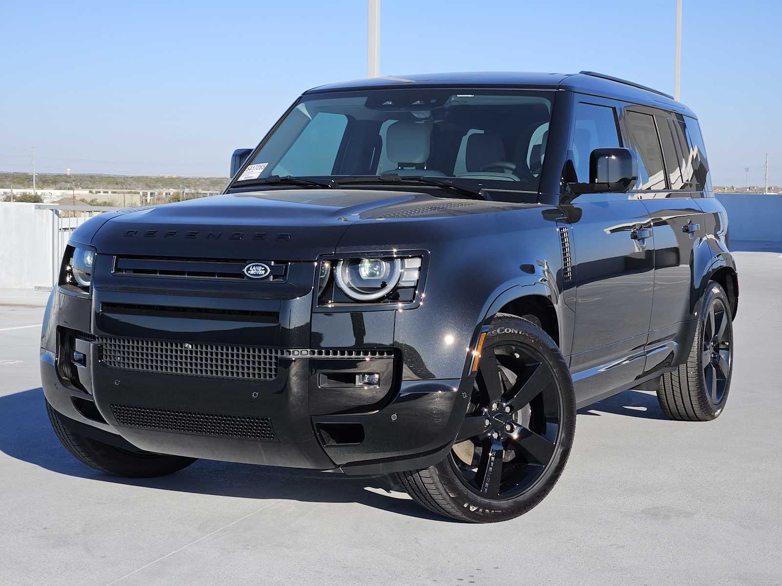 2026 Land Rover Defender 110 P400 X-Dynamic SE AWD