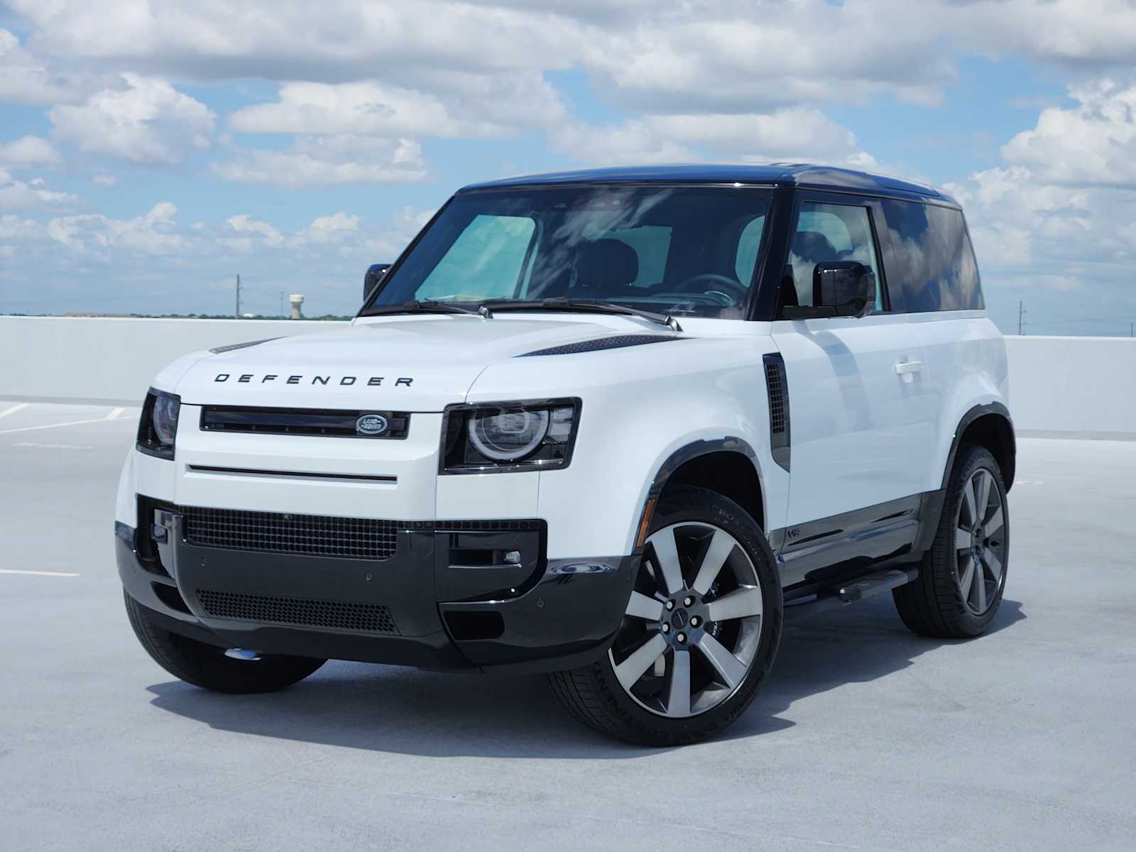 New 2026 Land Rover Defender V8 Sport Utility in #5448351 | Sewell