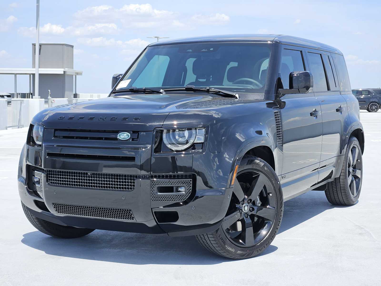 New 2025 Land Rover Defender V8 Sport Utility in #5373311 | Sewell