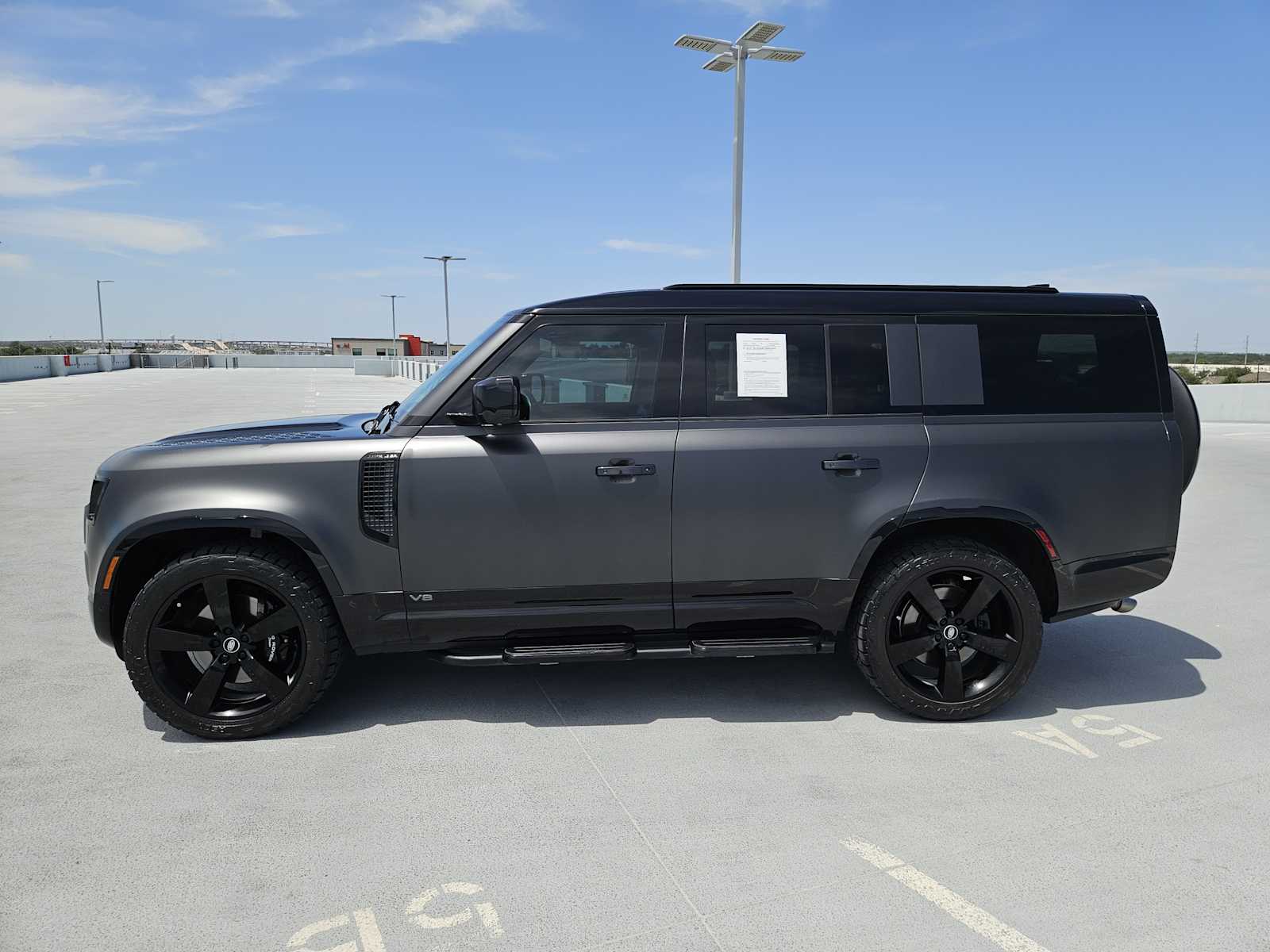 Certified Used 2025 Carpathian Grey Premium Metallic Land Rover V8 image 4