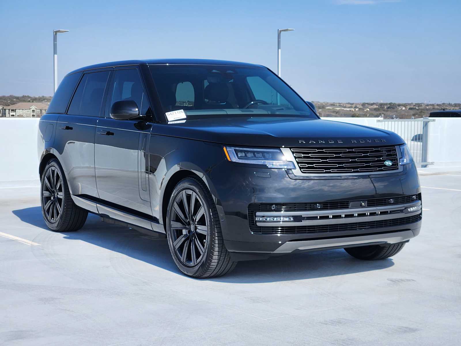 New 2026 Land Rover Range Rover SE Sport Utility in #5421126