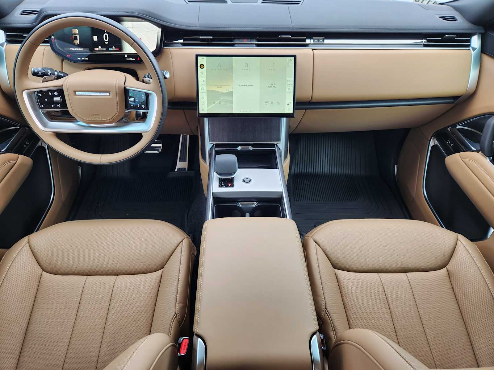 New 2026 CARPATHIAN GREY Land Rover SE image 25