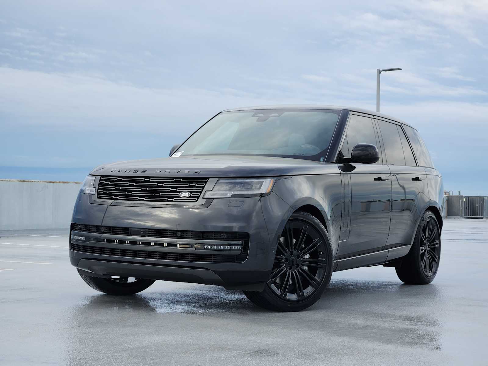 2026 Land Rover Range Rover SE