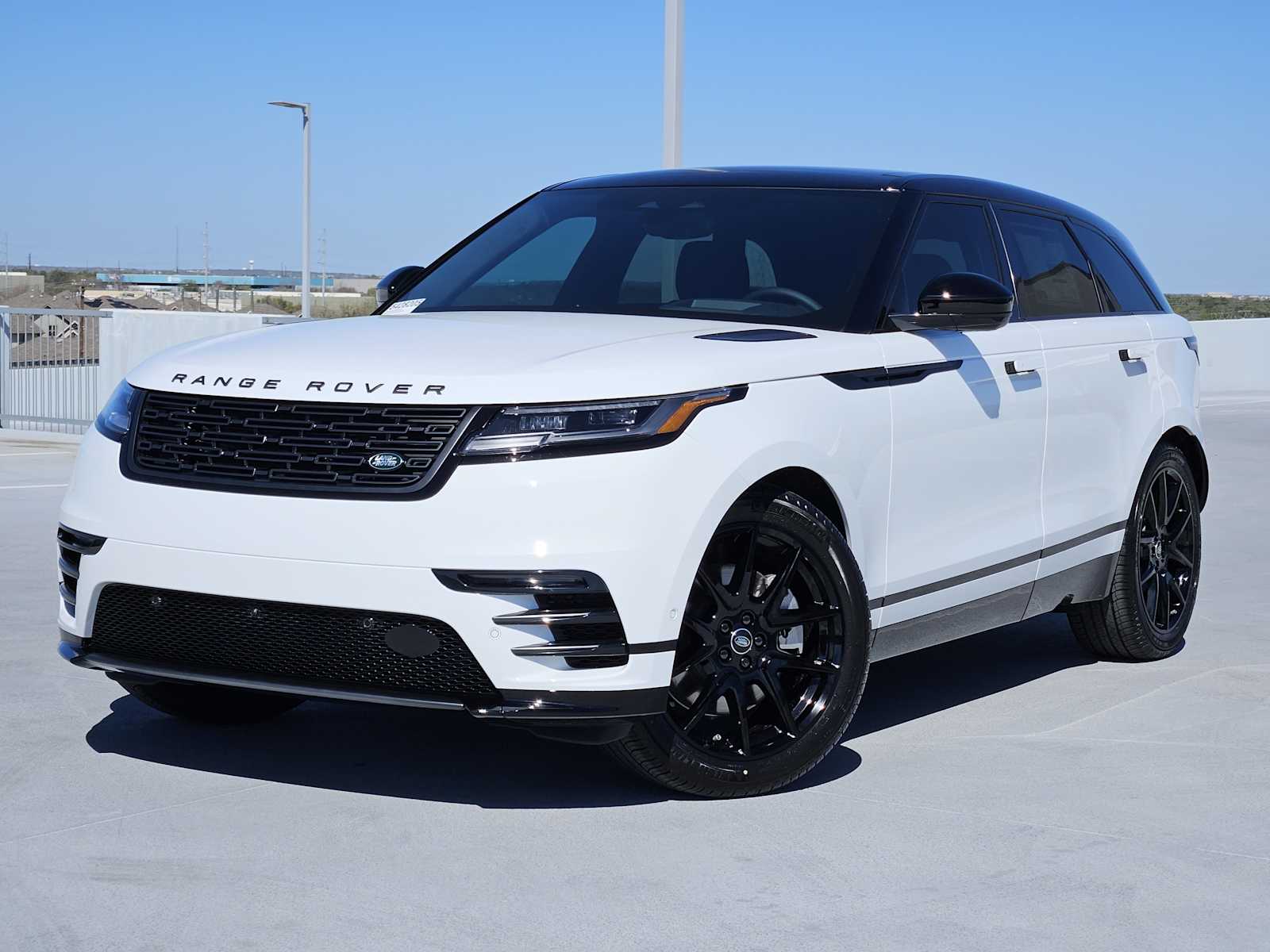 2026 Land Rover Range Rover Velar P250 Dynamic SE AWD