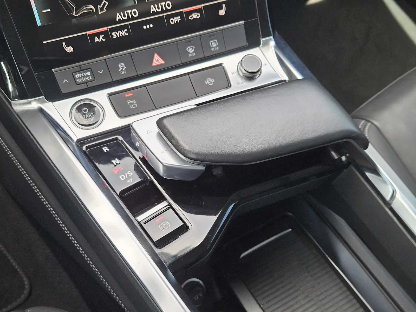 Used 2021 Florett Silver Metallic Audi Premium image 19
