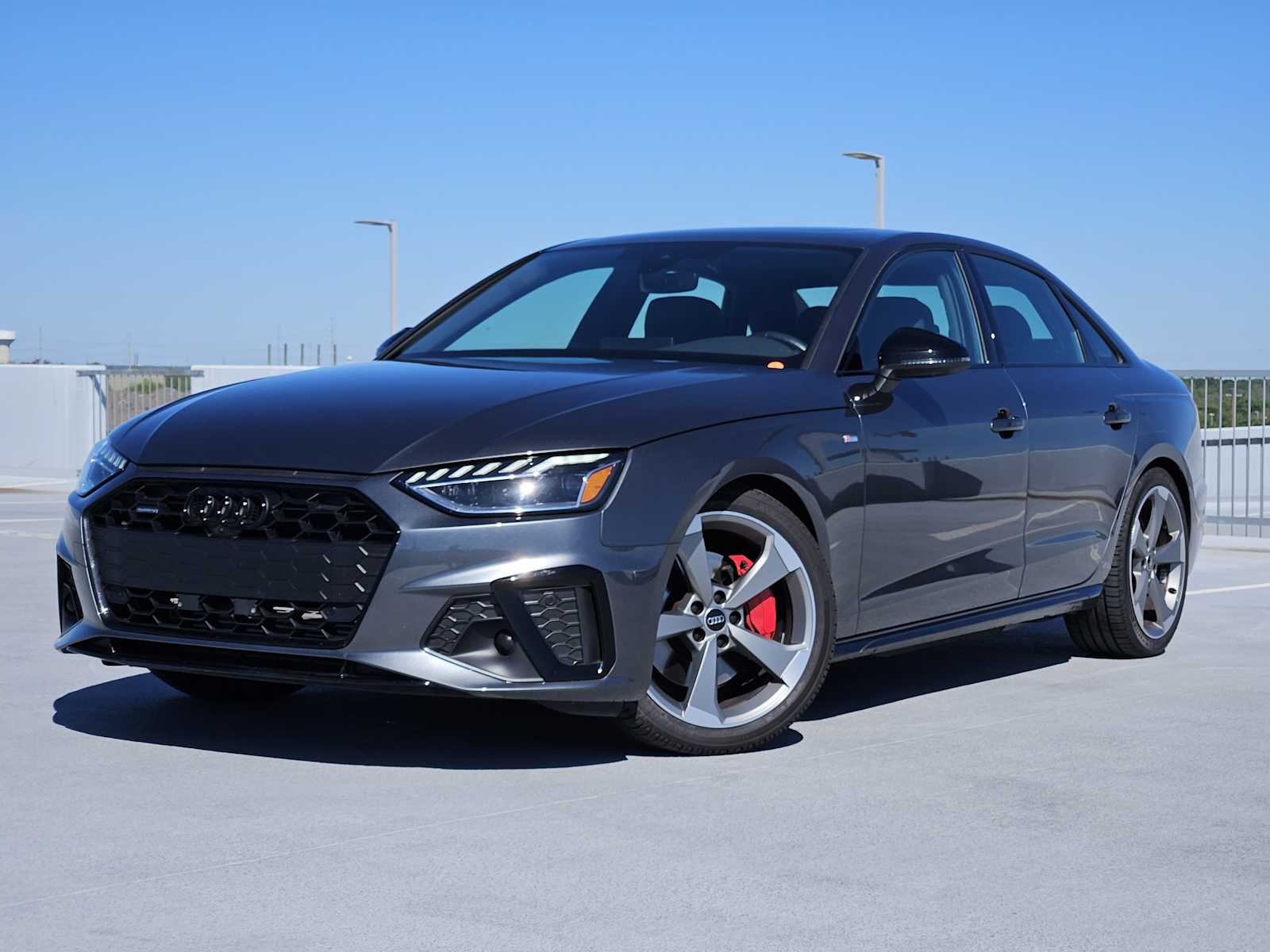 Daytona Gray Pearl Effect 2022 Audi A4 quattro Premium Plus S Line 45 TFSI AWD Sedan All-Wheel Drive 7-Speed Automatic