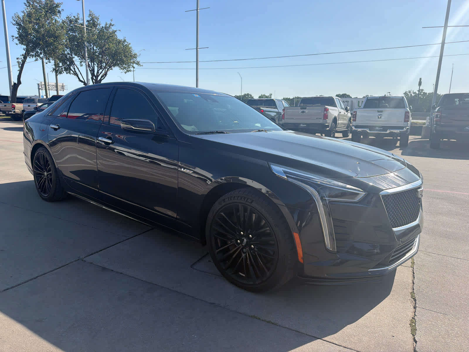 View vehicle photo 5