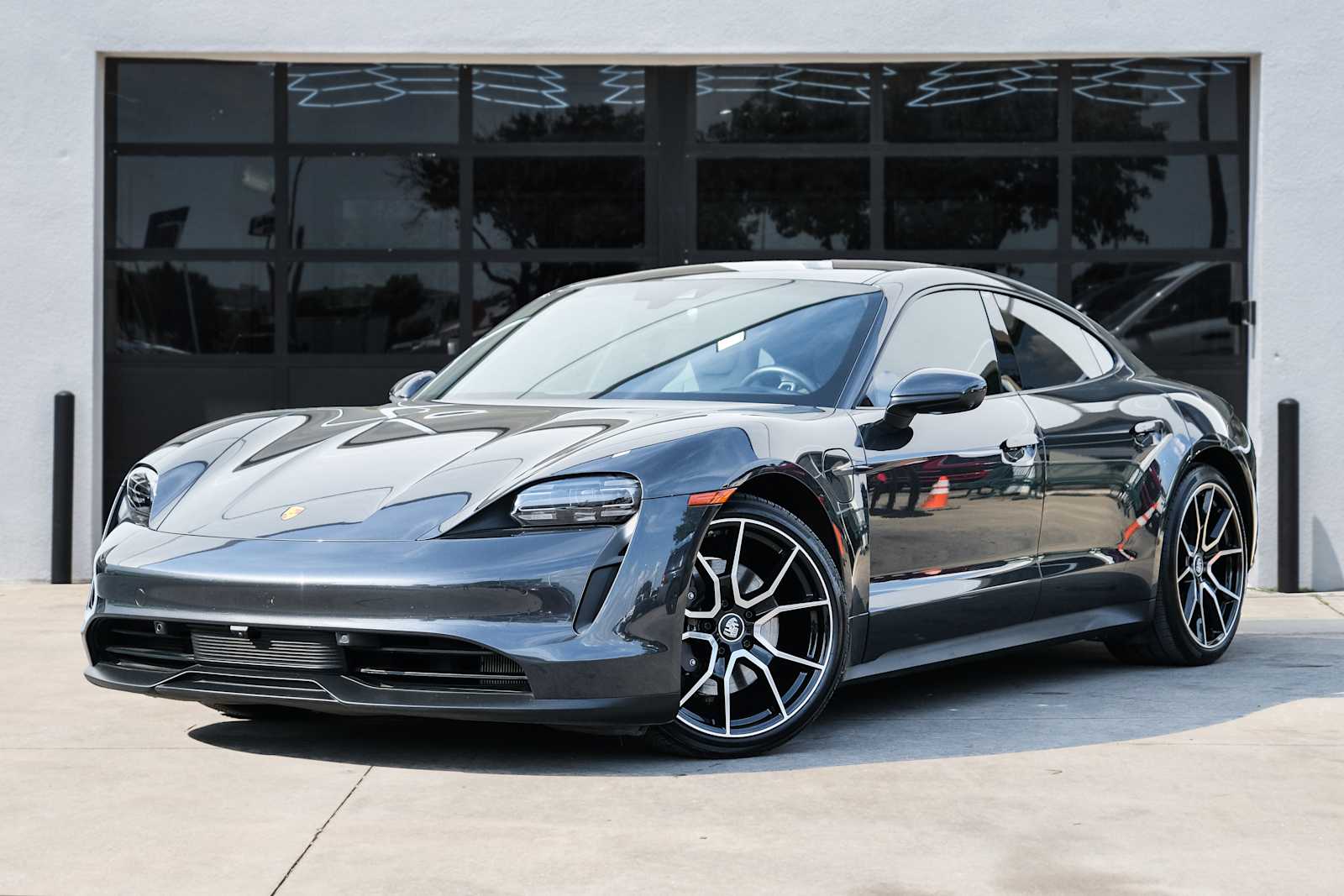 2023 Porsche Taycan Sedan RWD