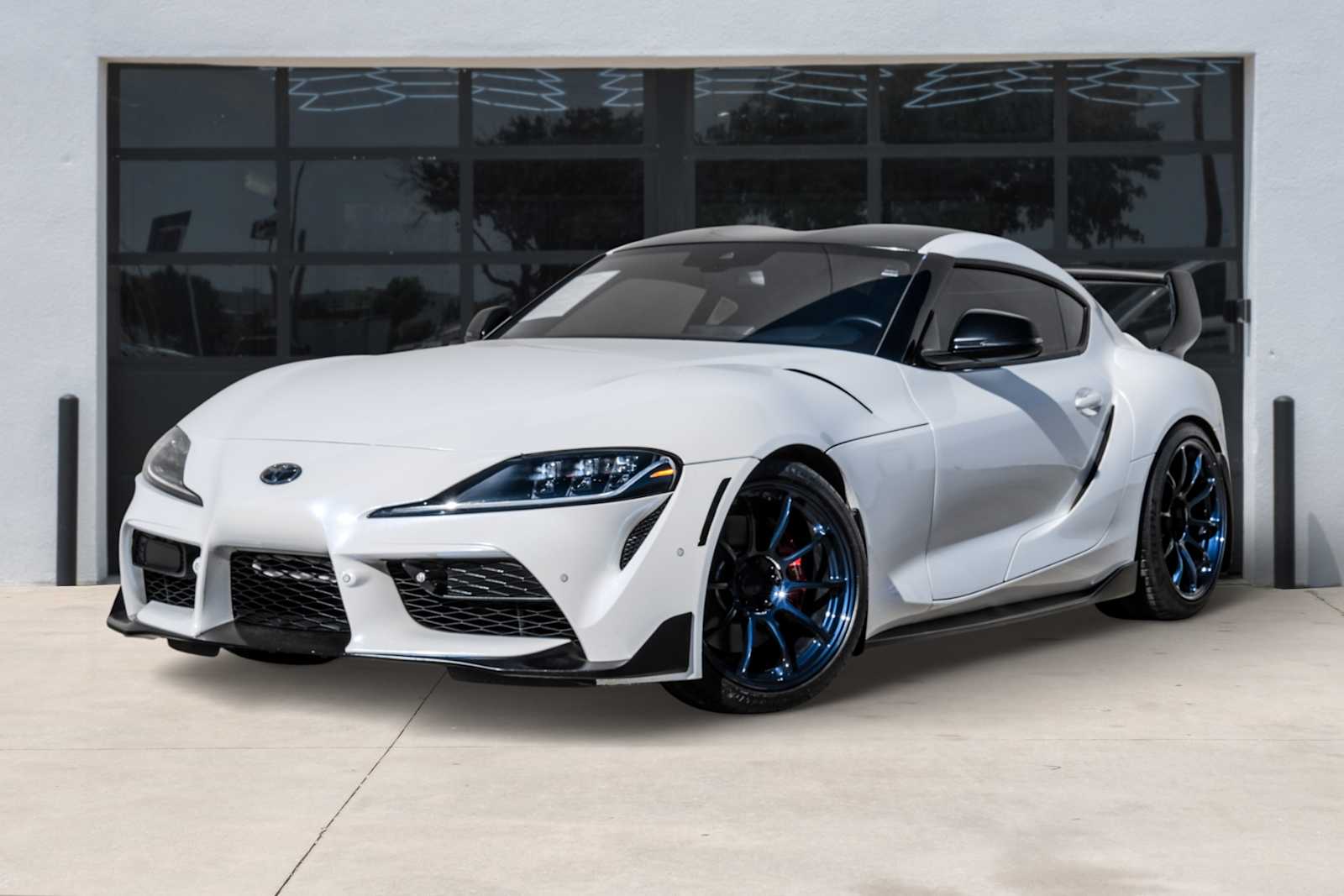 Absolute Zero 2021 Toyota Supra 3.0 Premium RWD Coupe Rear-Wheel Drive 8-Speed Automatic