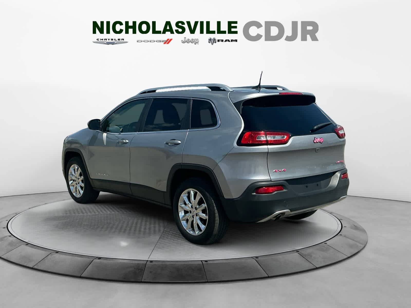 Used 2017 Jeep Cherokee SUV
