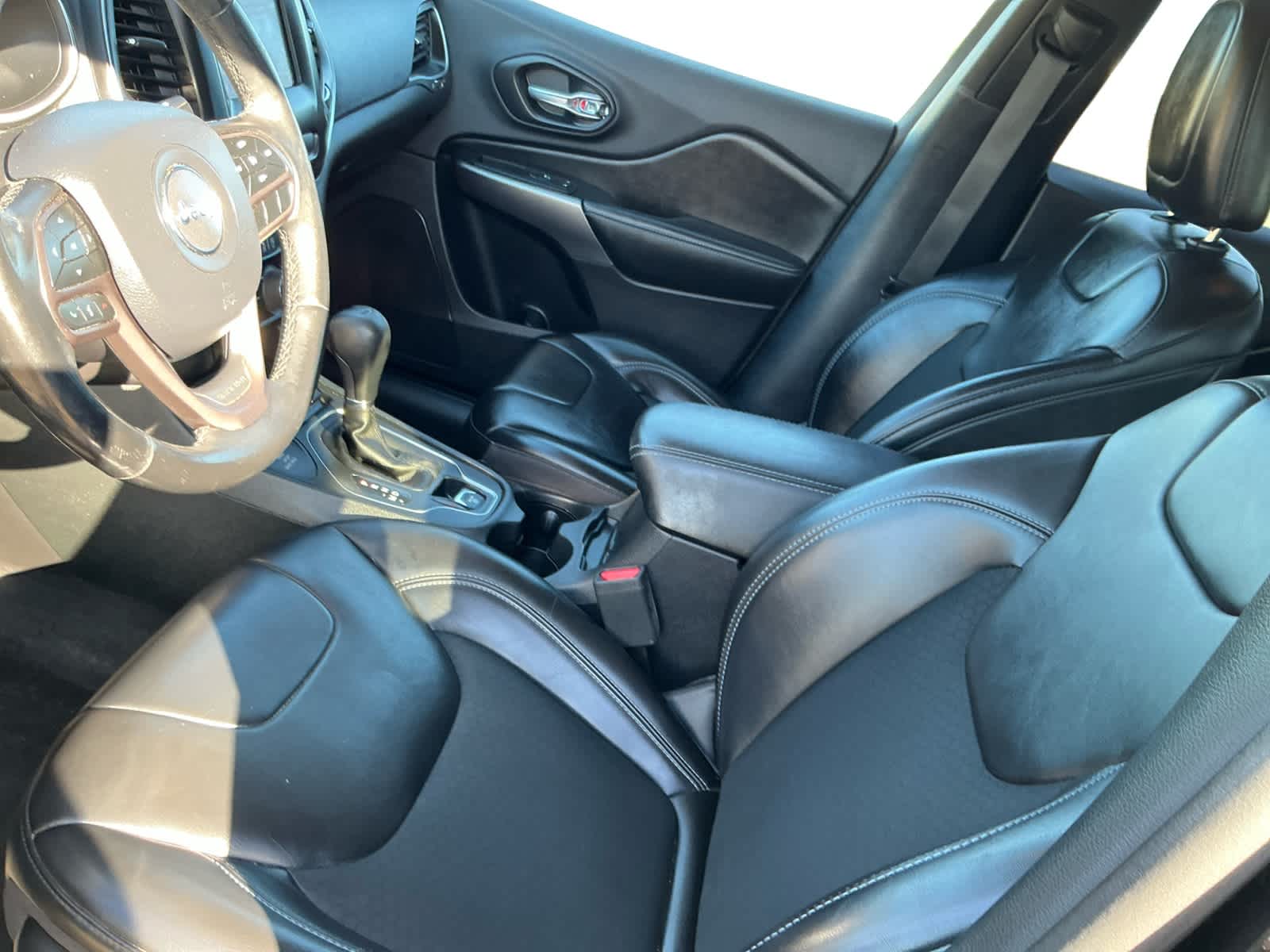 Used 2020 Jeep Cherokee SUV