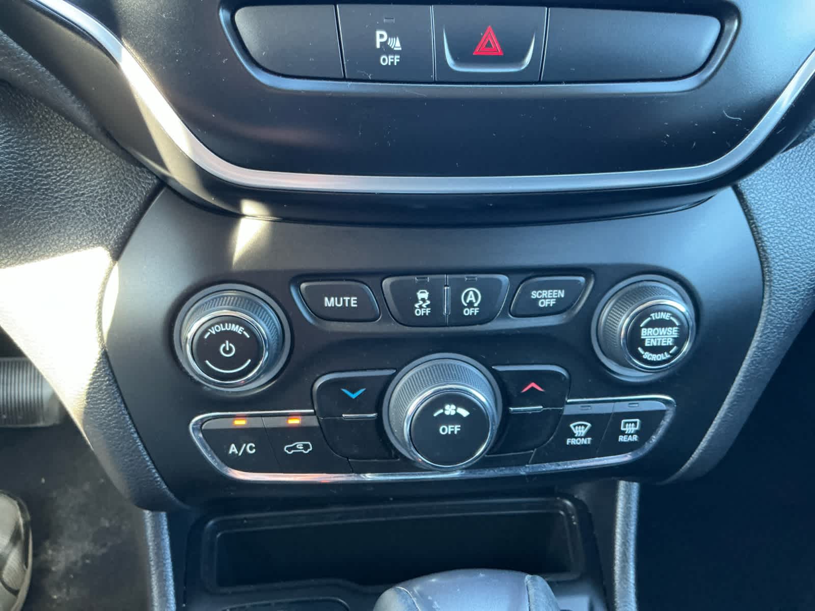 Used 2020 Jeep Cherokee SUV
