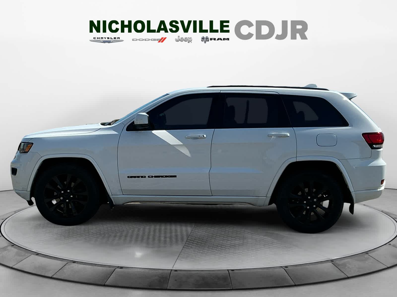 Used 2018 Jeep Grand Cherokee SUV